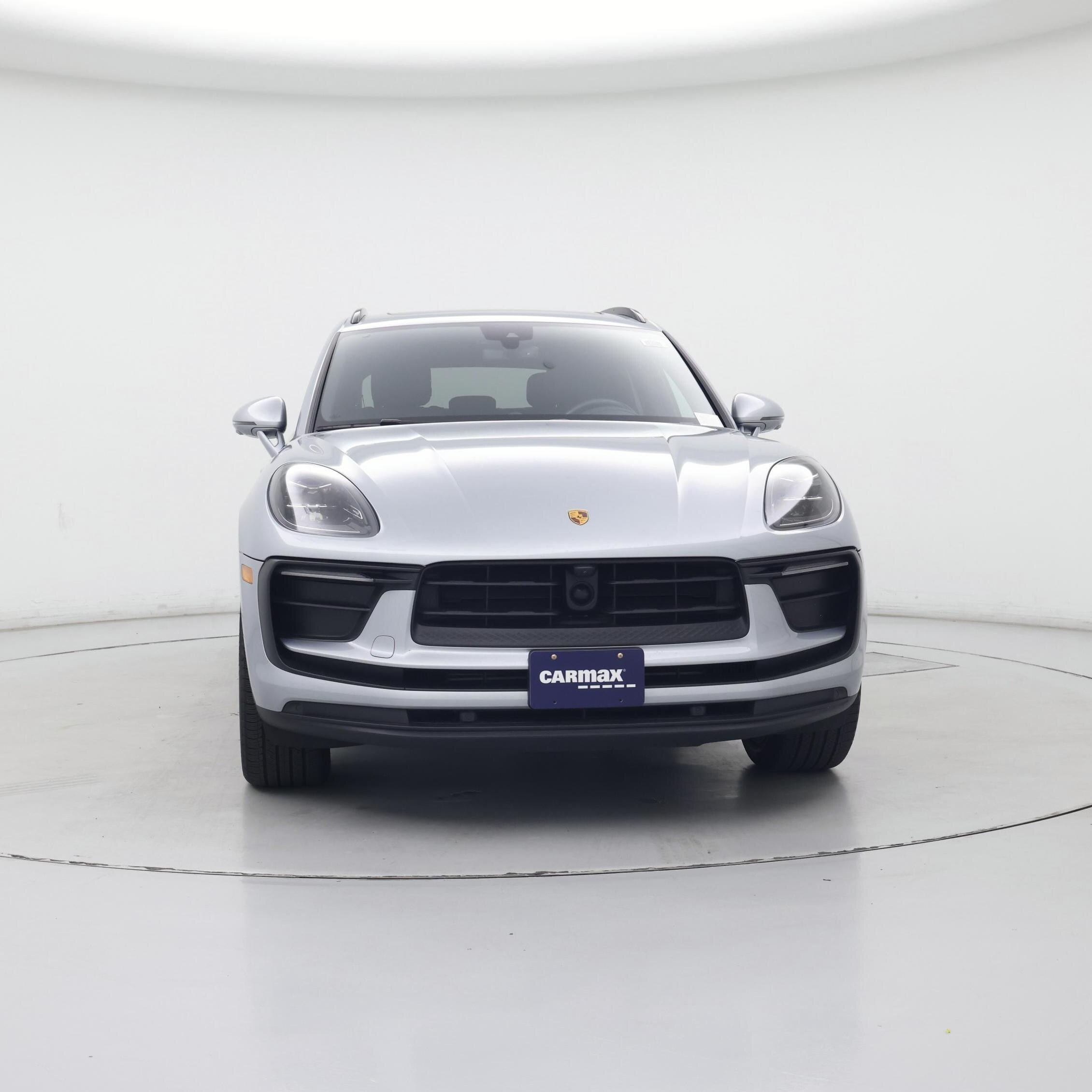 Thumbnail: 2023 Porsche Macan - 5