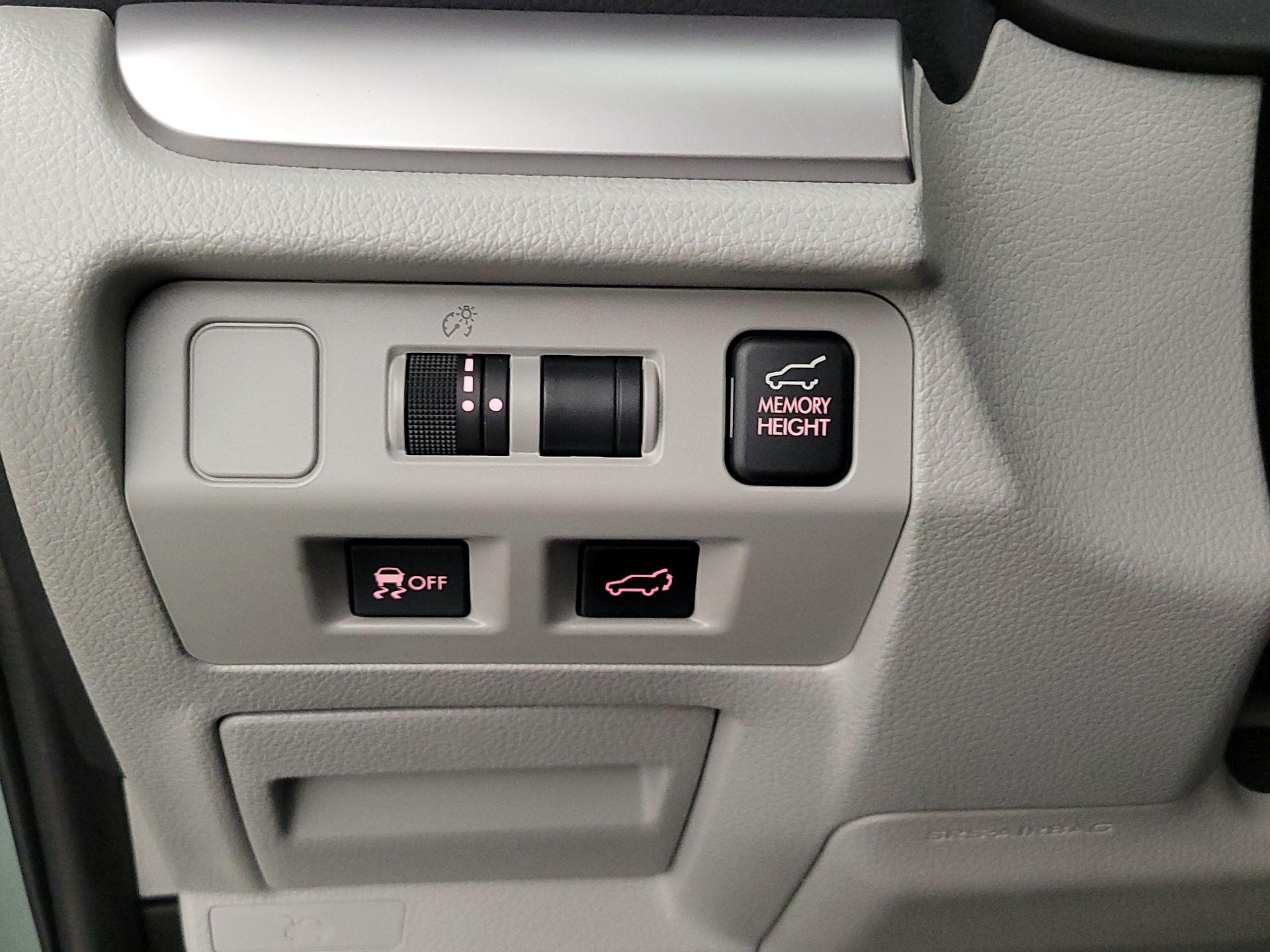 Thumbnail: 2016 Subaru Forester - 13