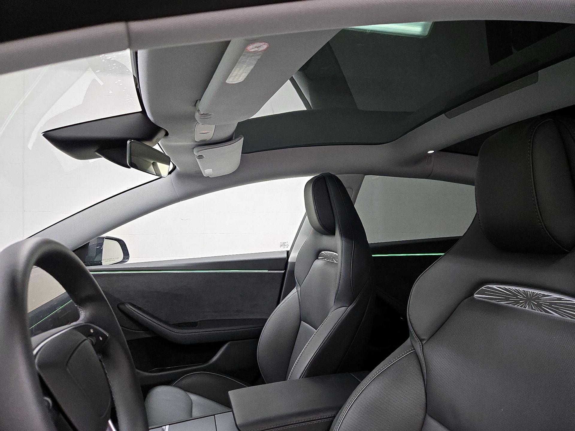 Thumbnail: 2025 Tesla Model 3 - 19