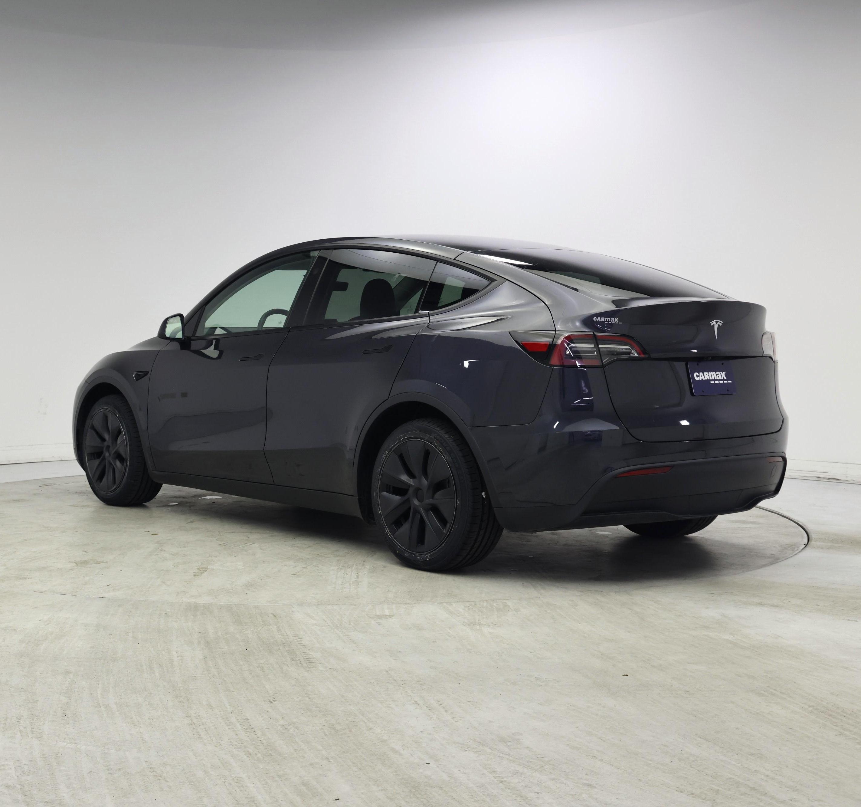 Thumbnail: 2024 Tesla Model Y - 2