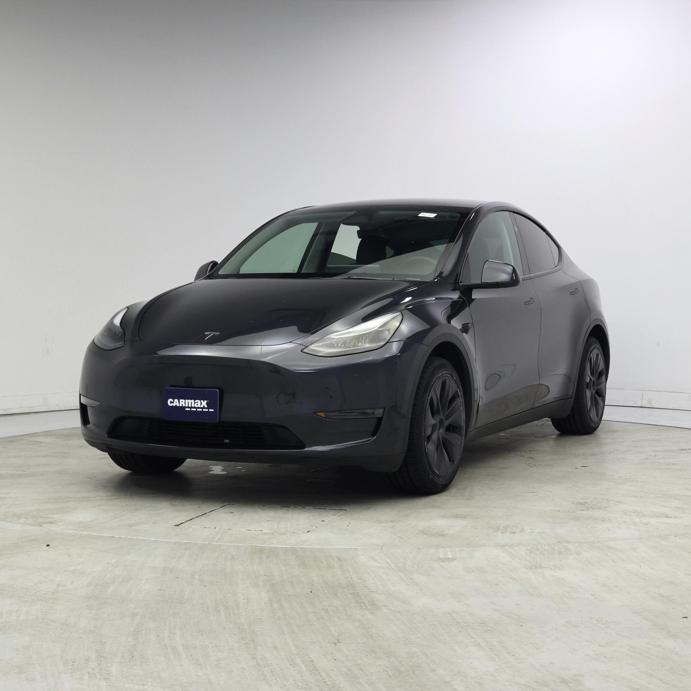 Thumbnail: 2024 Tesla Model Y - 4