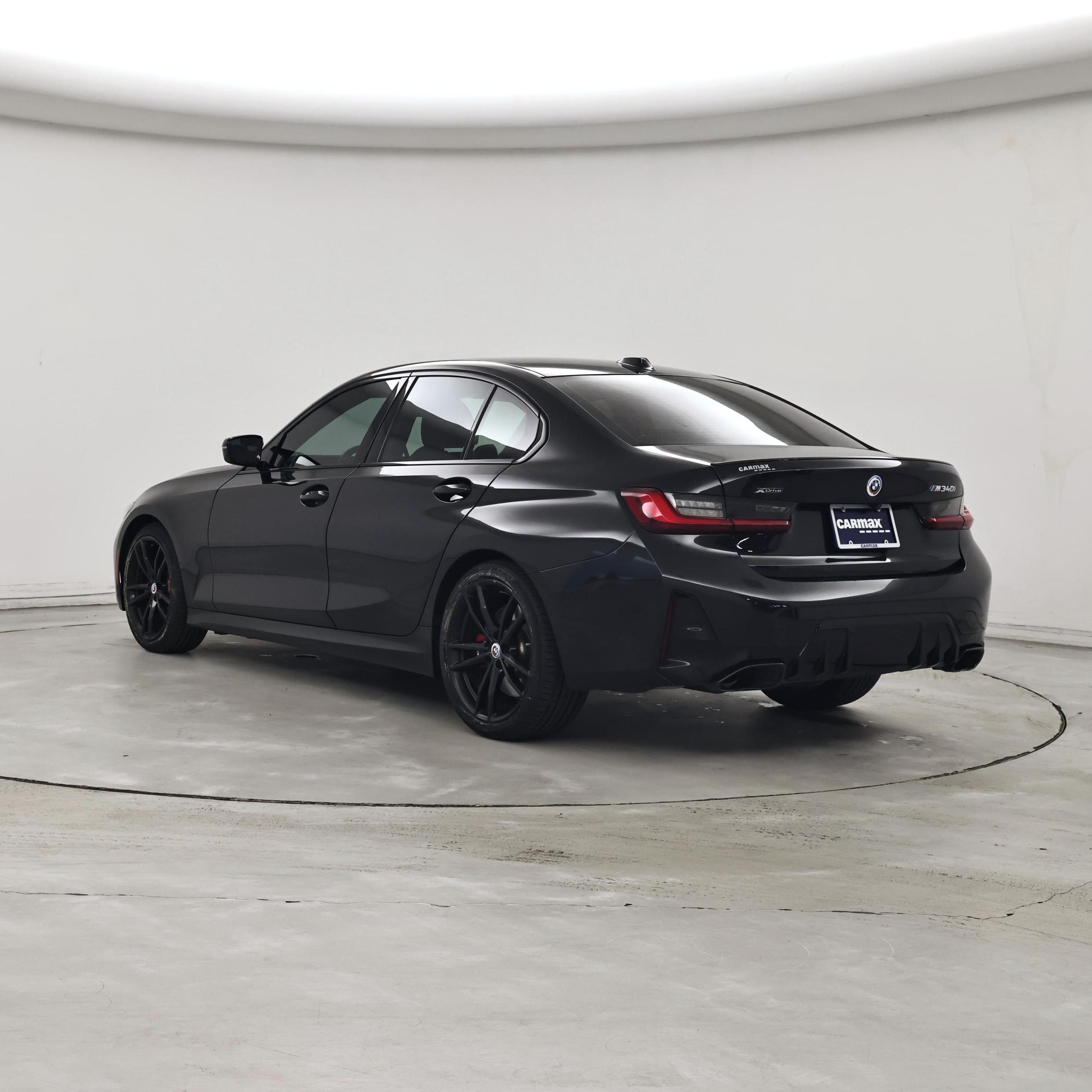 Thumbnail: 2023 BMW 3 Series - 2