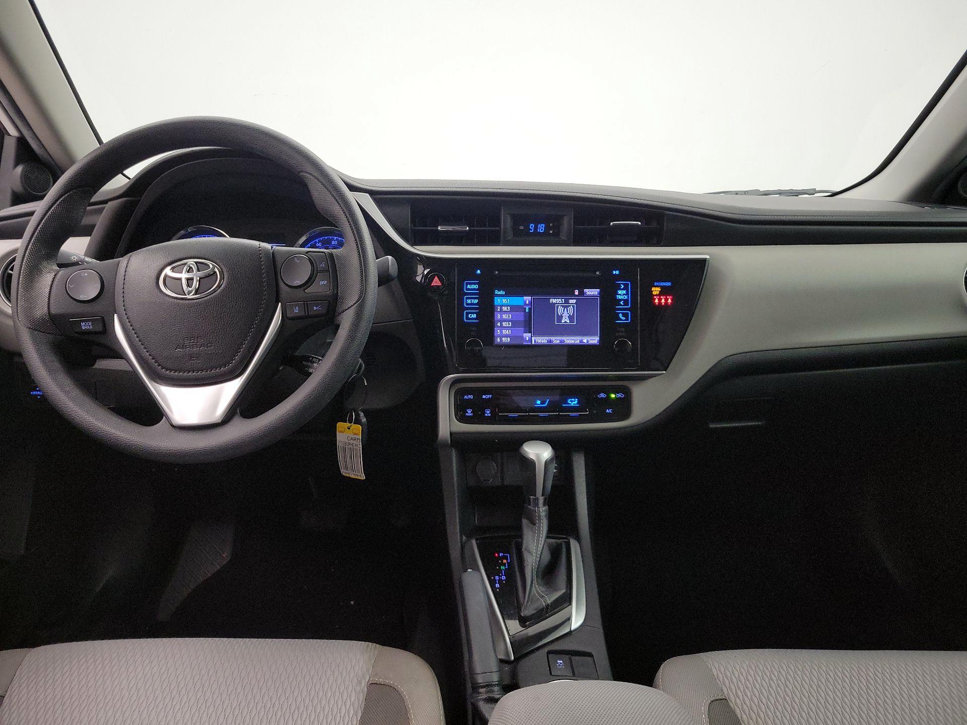 Thumbnail: 2019 Toyota Corolla - 9
