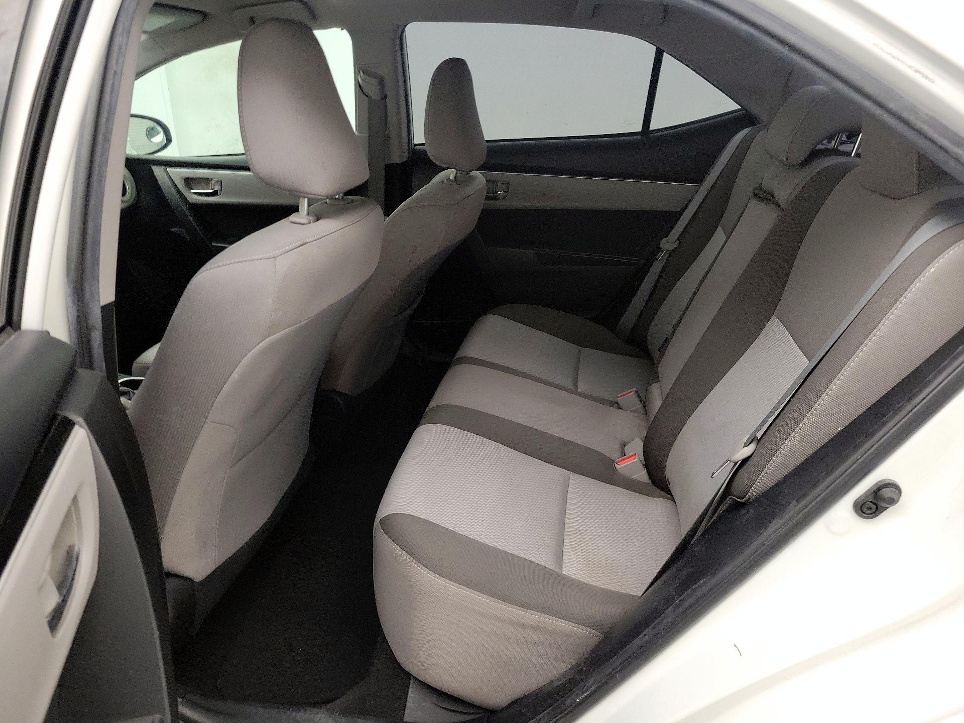 Thumbnail: 2019 Toyota Corolla - 19