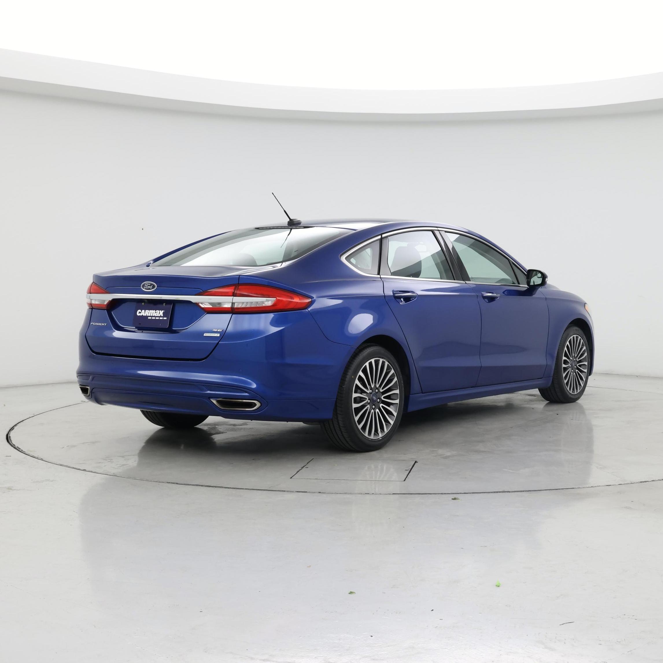 Thumbnail: 2017 Ford Fusion - 8