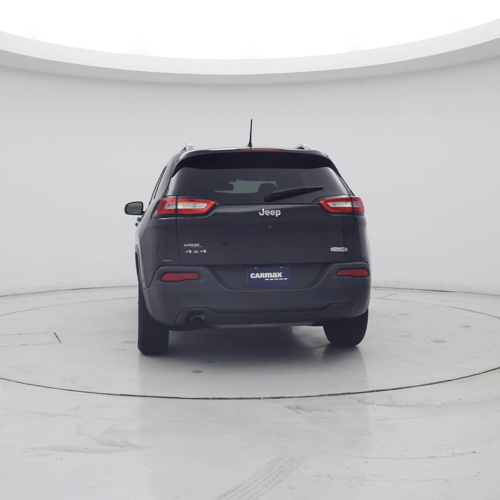 Thumbnail: 2015 Jeep Cherokee - 6