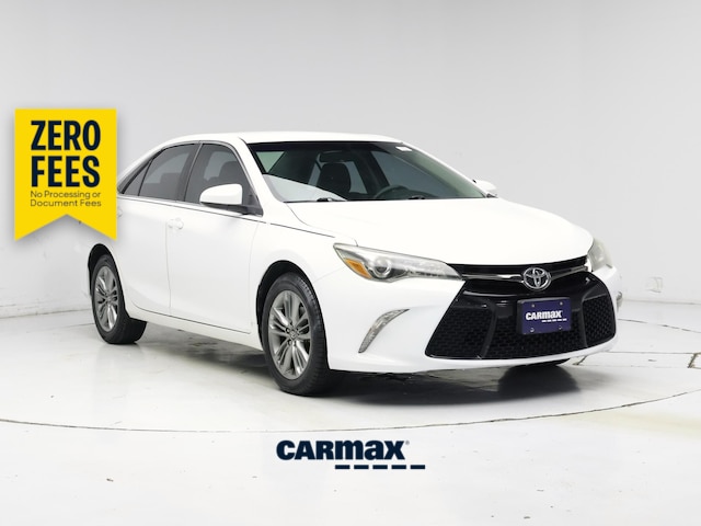 White 2017 Toyota Camry Sedan Front-Wheel Drive Automatic