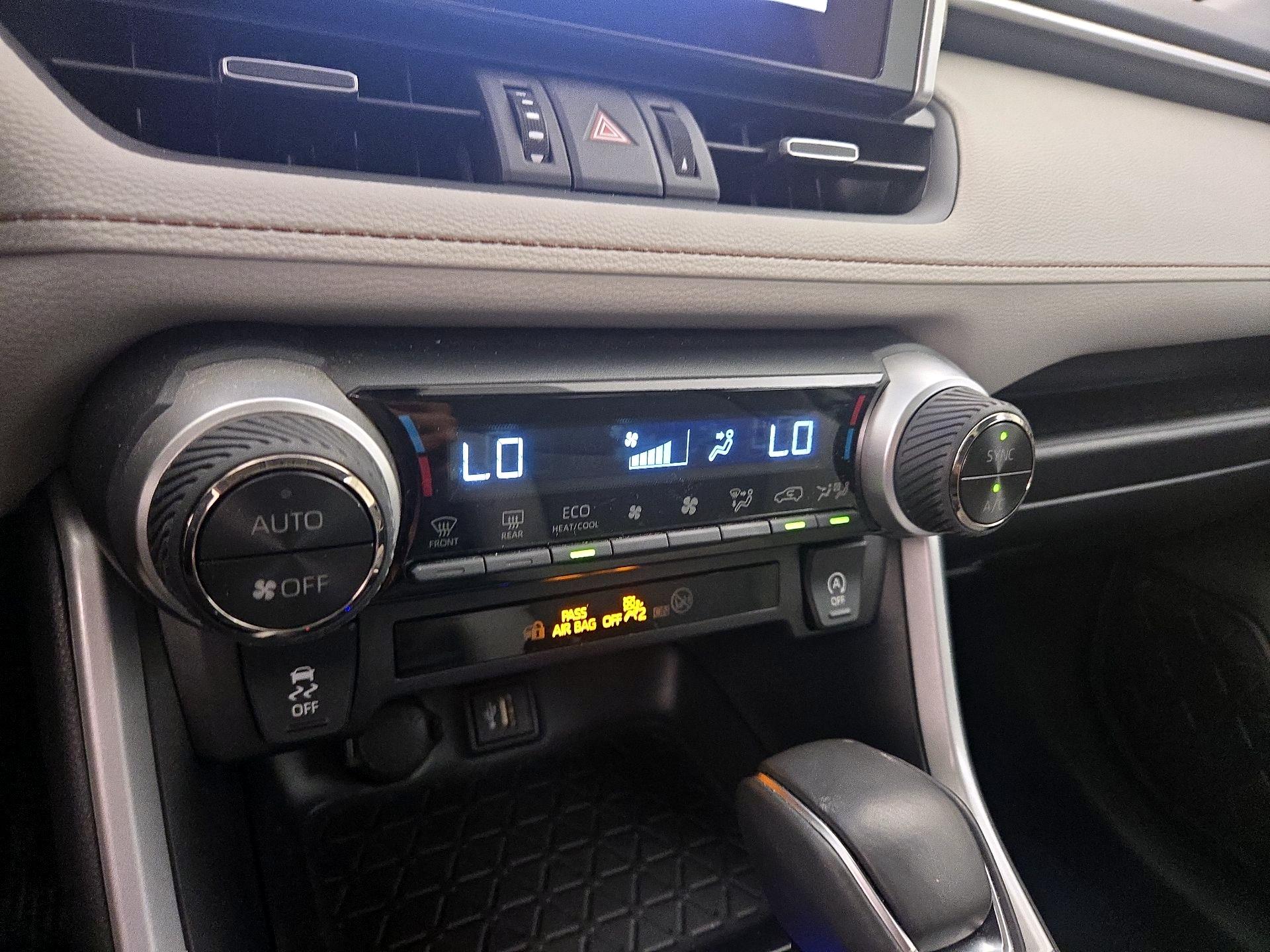 Thumbnail: 2025 Toyota RAV4 - 16