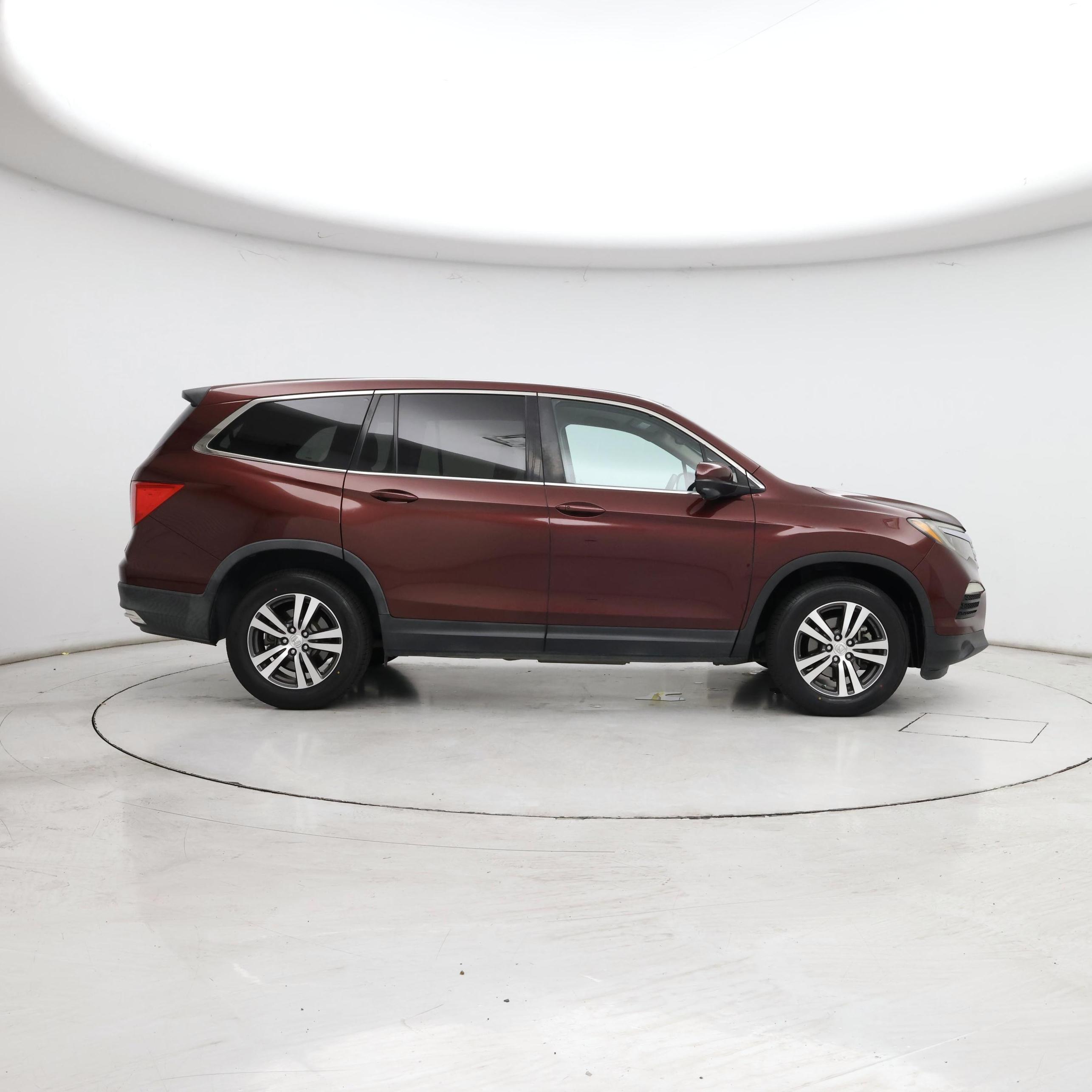 Thumbnail: 2018 Honda Pilot - 7