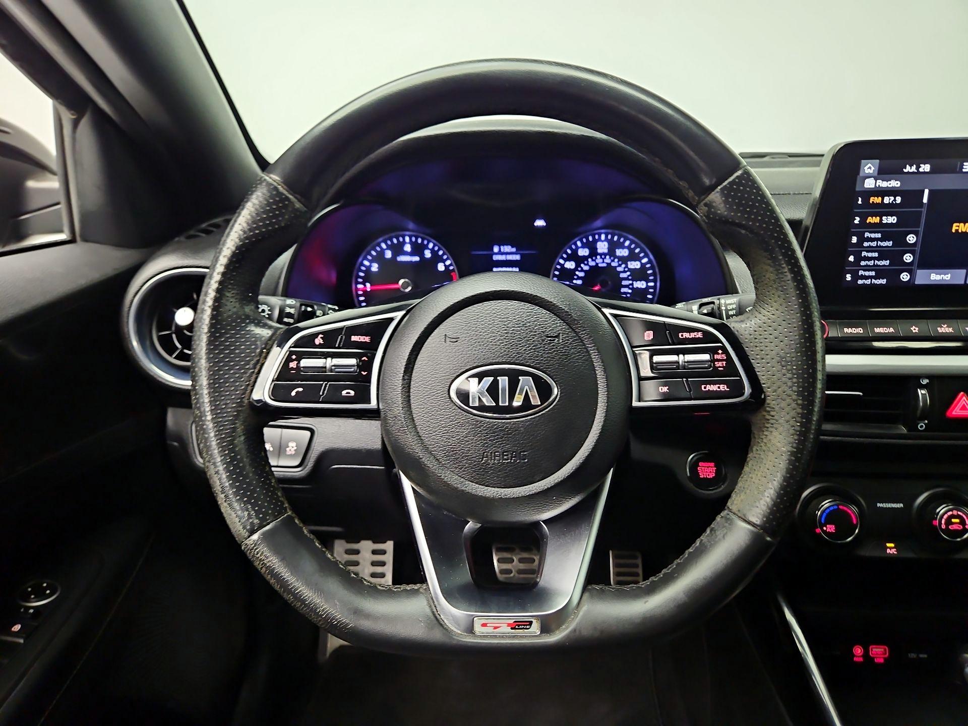 Thumbnail: 2020 Kia Forte - 10
