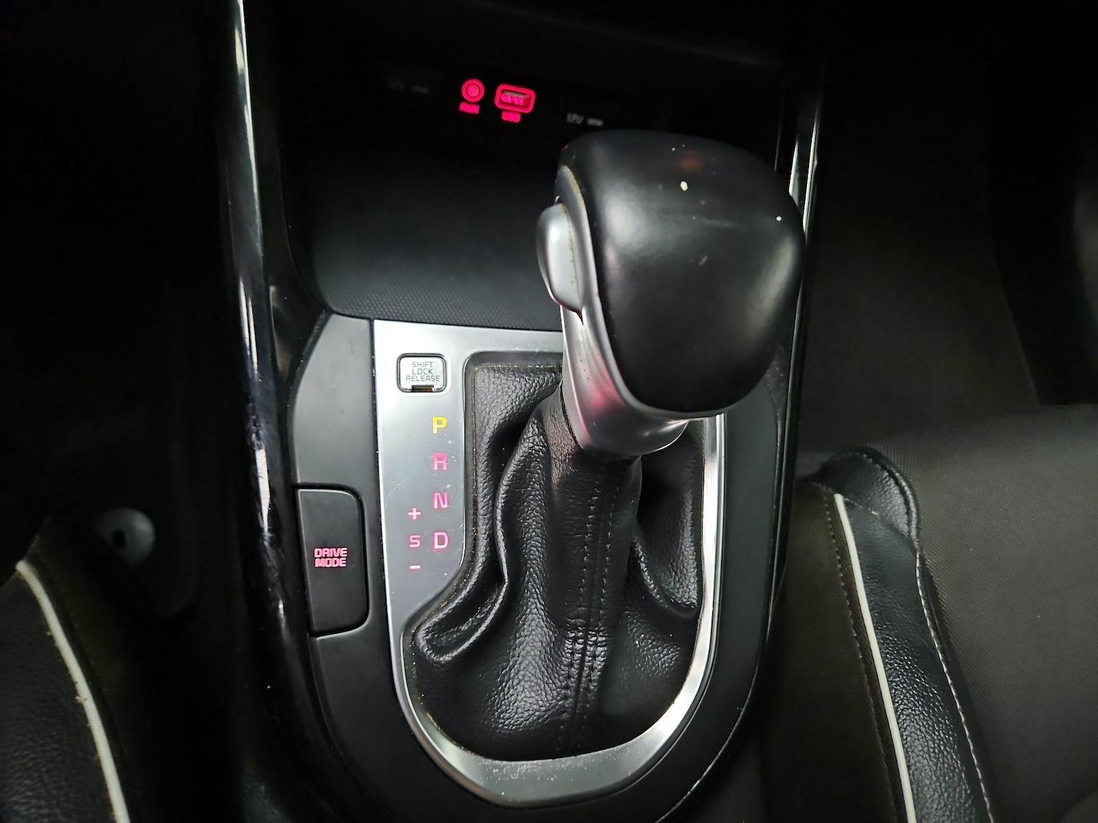2020 Kia FORTE GT-Line - Photo 18
