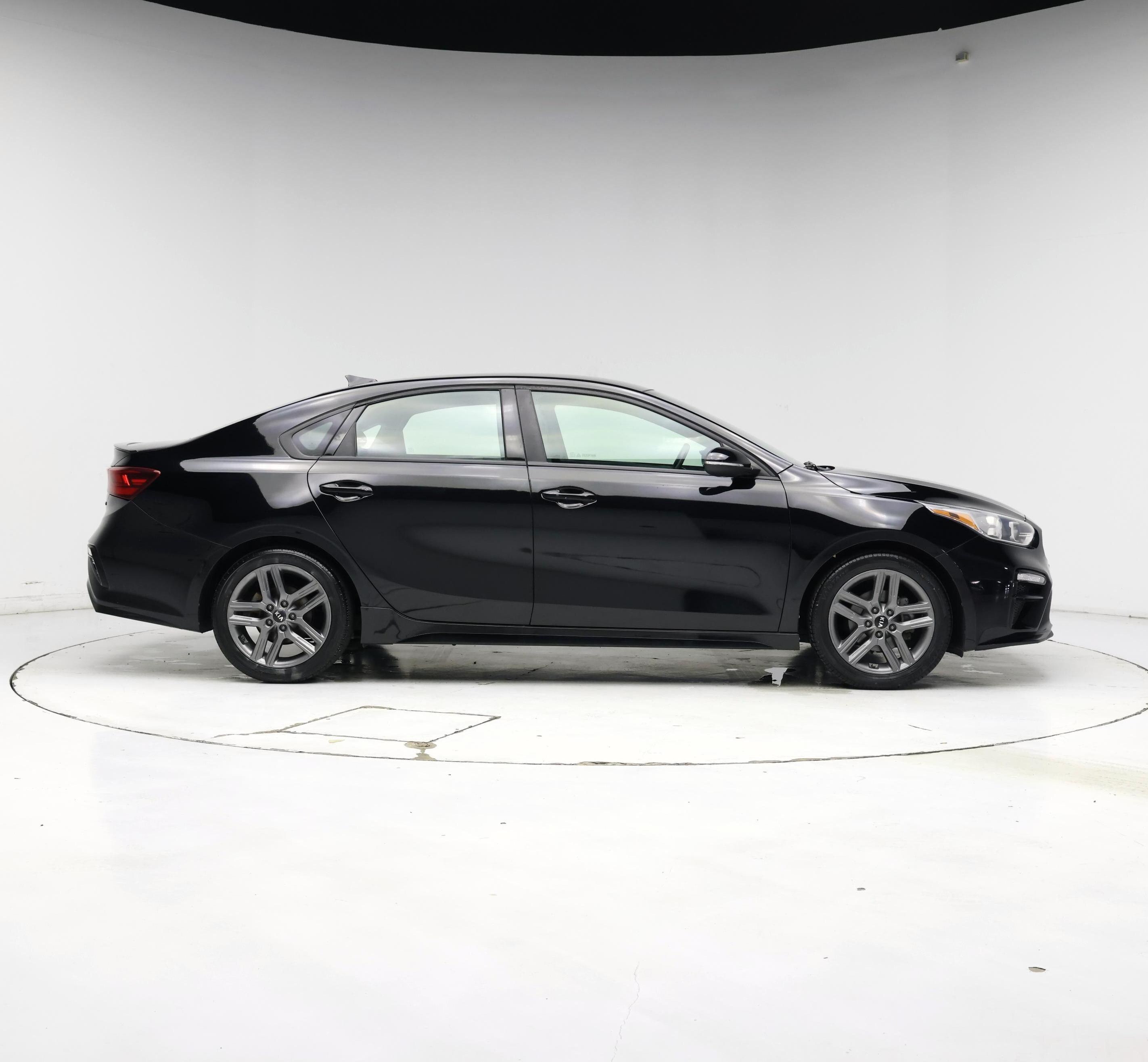 Thumbnail: 2020 Kia Forte - 7