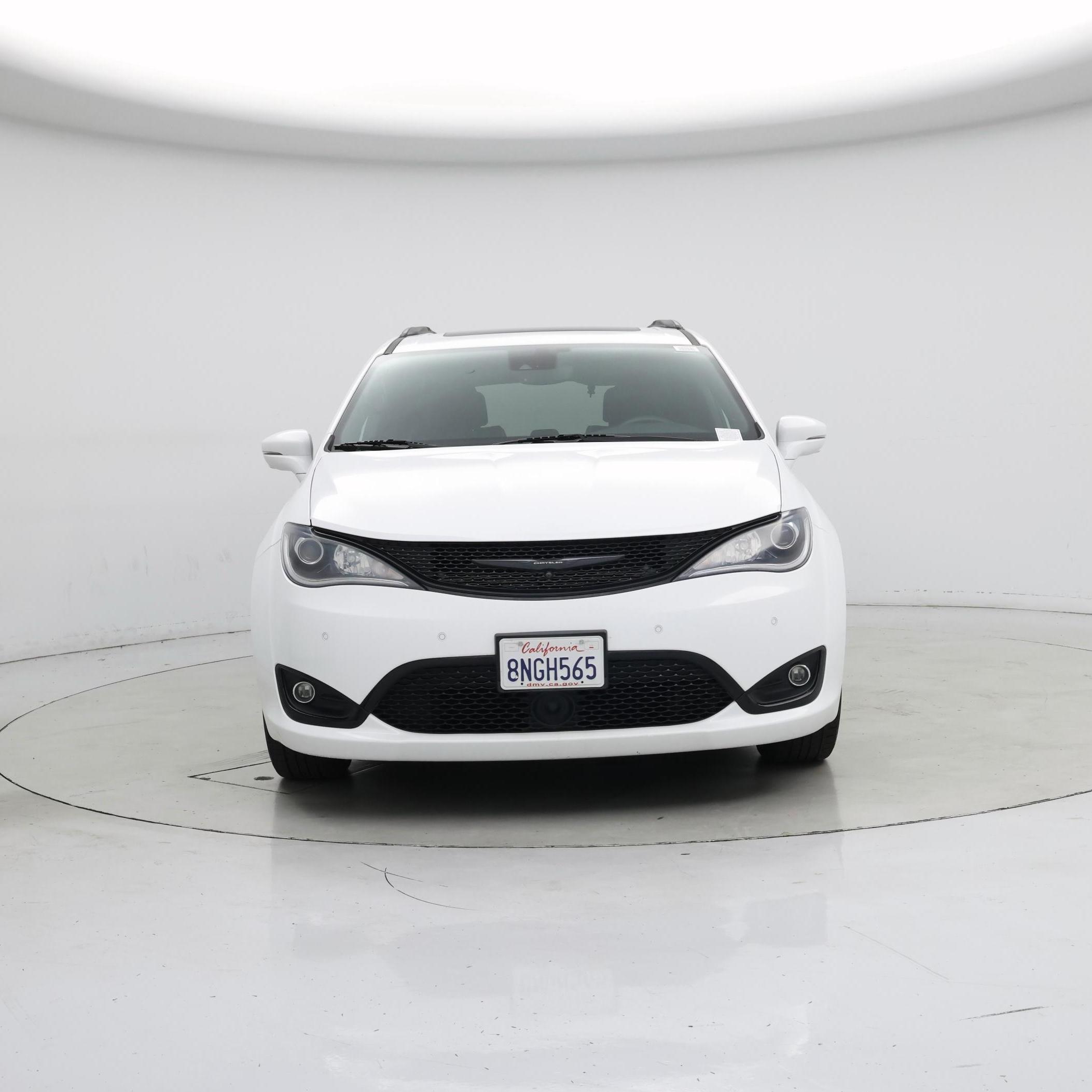 Thumbnail: 2020 Chrysler Pacifica - 5