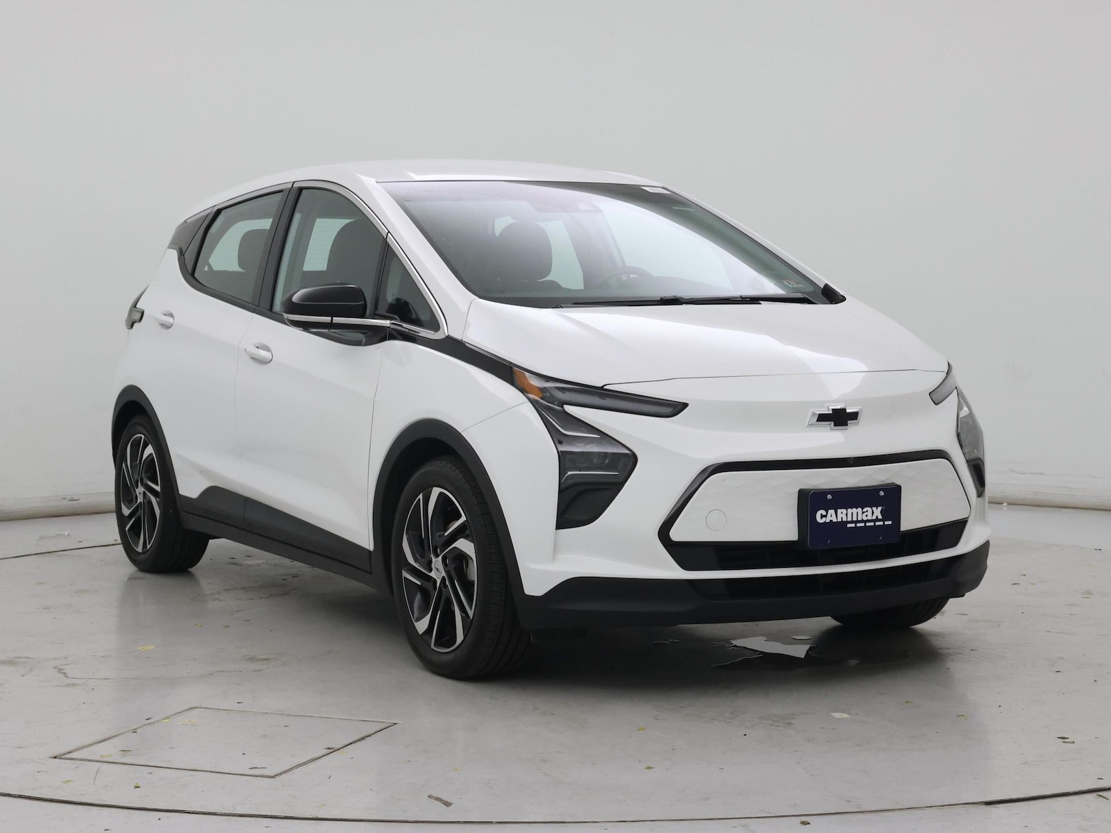2023 Chevrolet Bolt EV 2LT - Photo 2