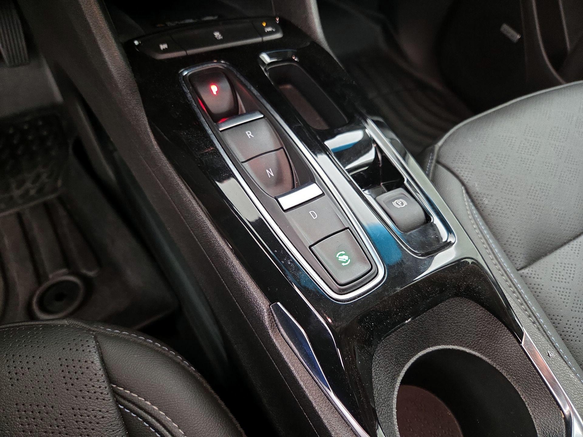 Thumbnail: 2023 Chevrolet Bolt EV - 17