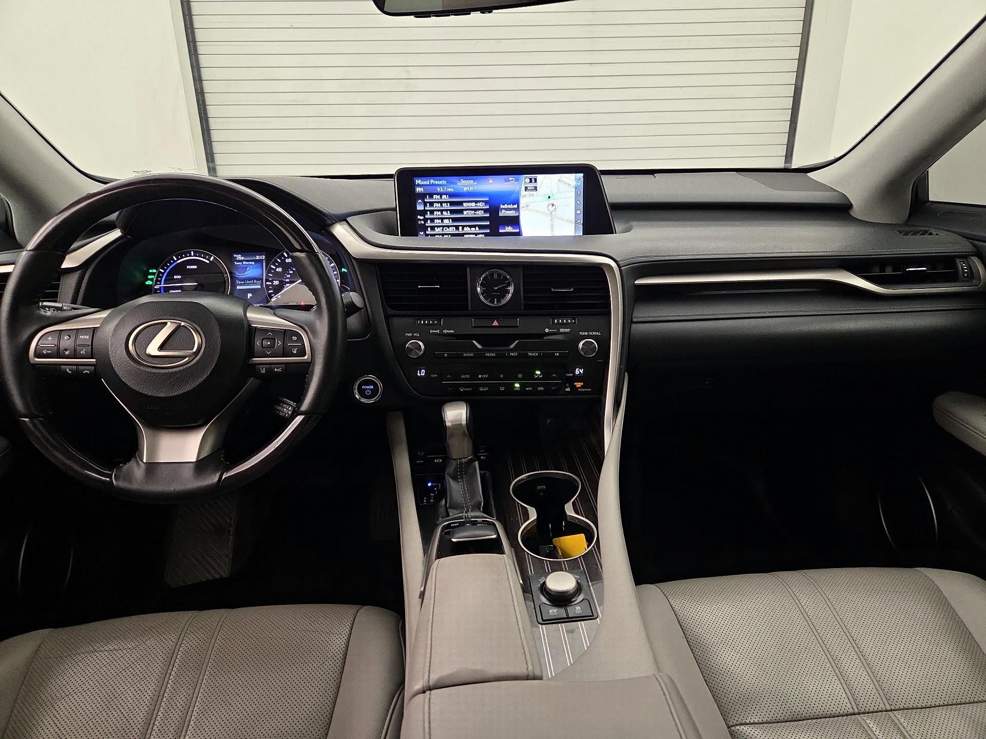 Thumbnail: 2016 Lexus RX - 9
