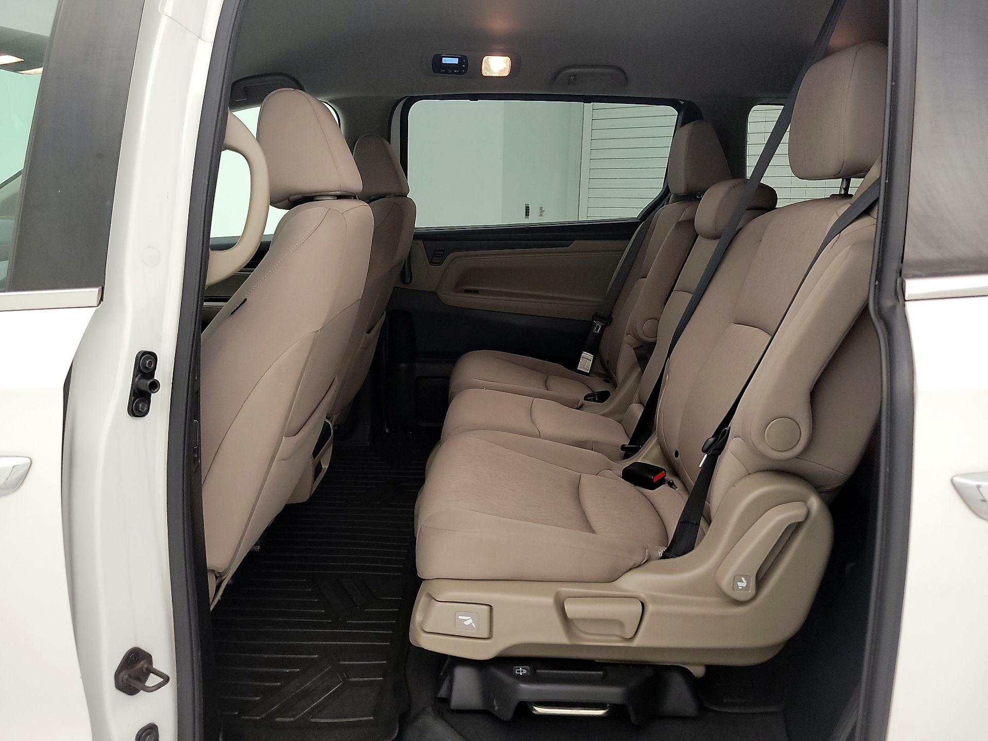 Thumbnail: 2021 Honda Odyssey - 19
