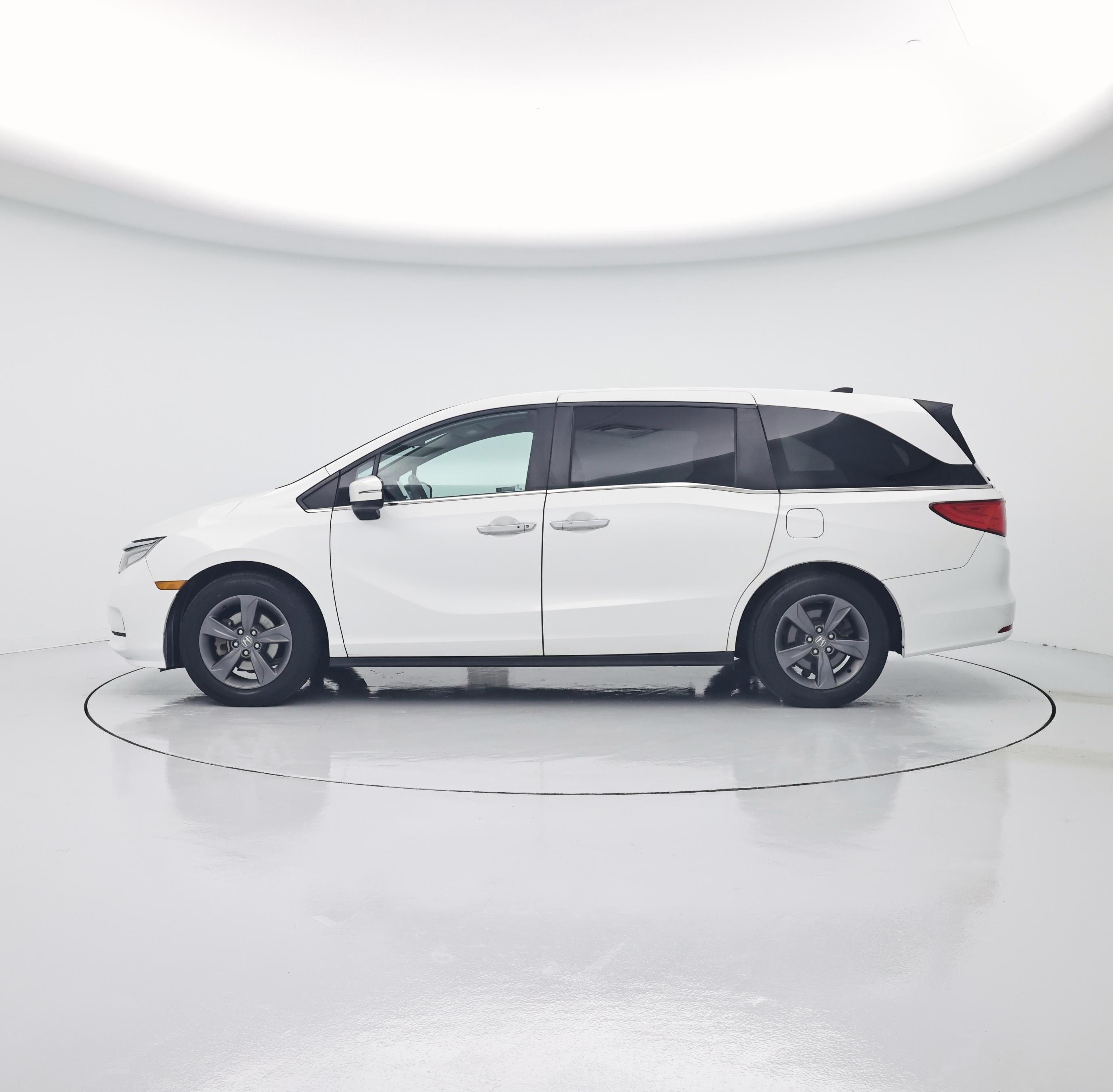 Thumbnail: 2021 Honda Odyssey - 3