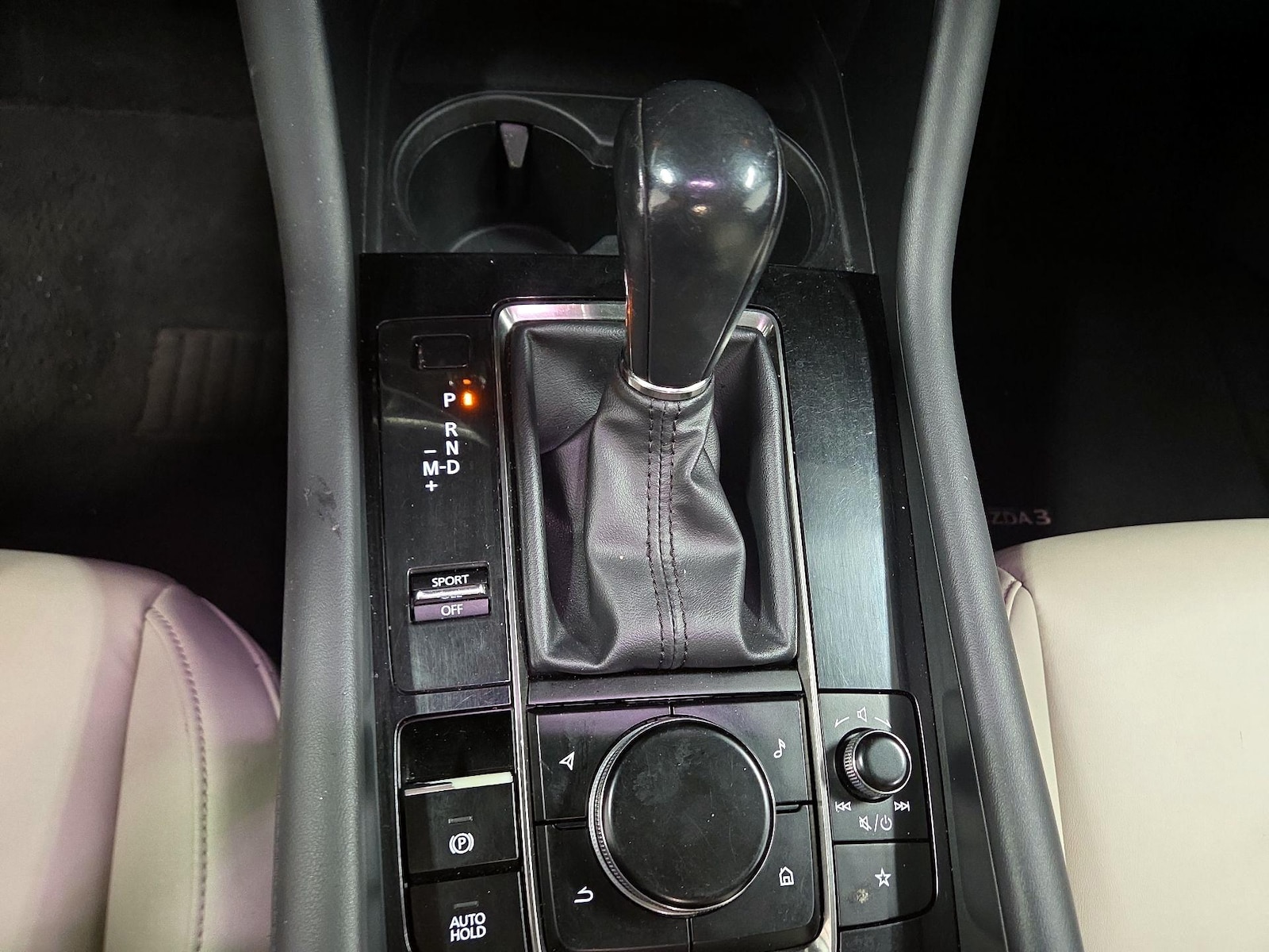 2021 Mazda Mazda3 Preferred - Photo 18