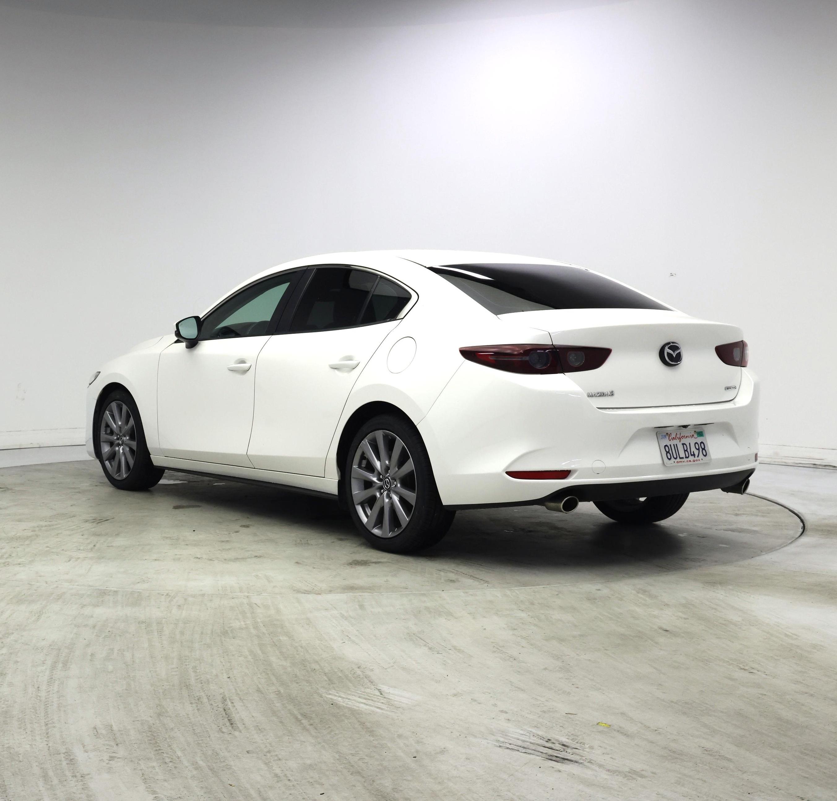 Thumbnail: 2021 Mazda Mazda3 - 2