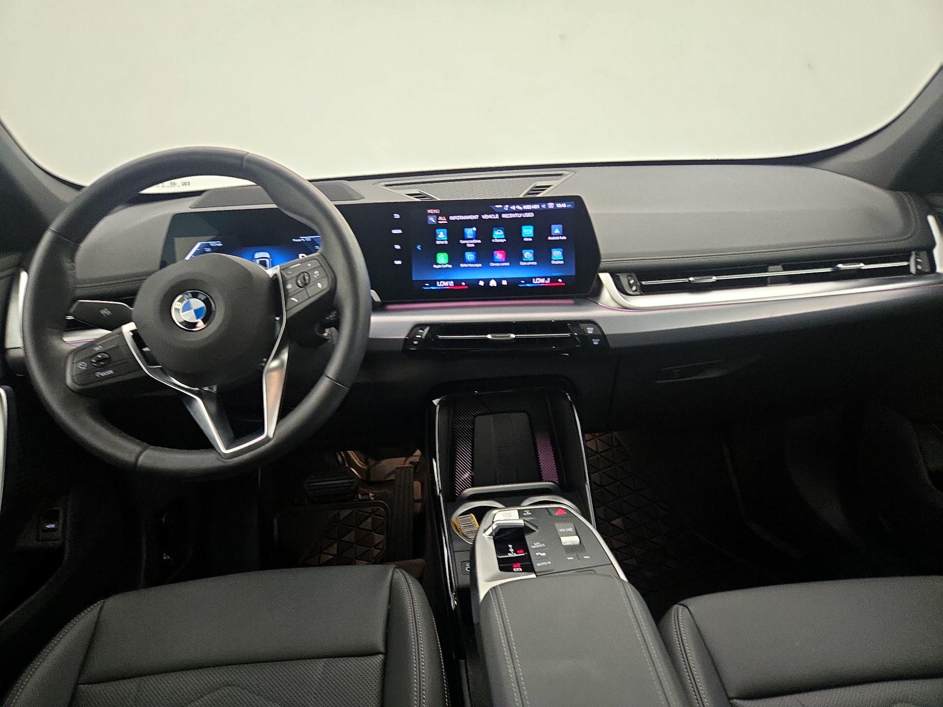 Thumbnail: 2025 BMW X1 - 9