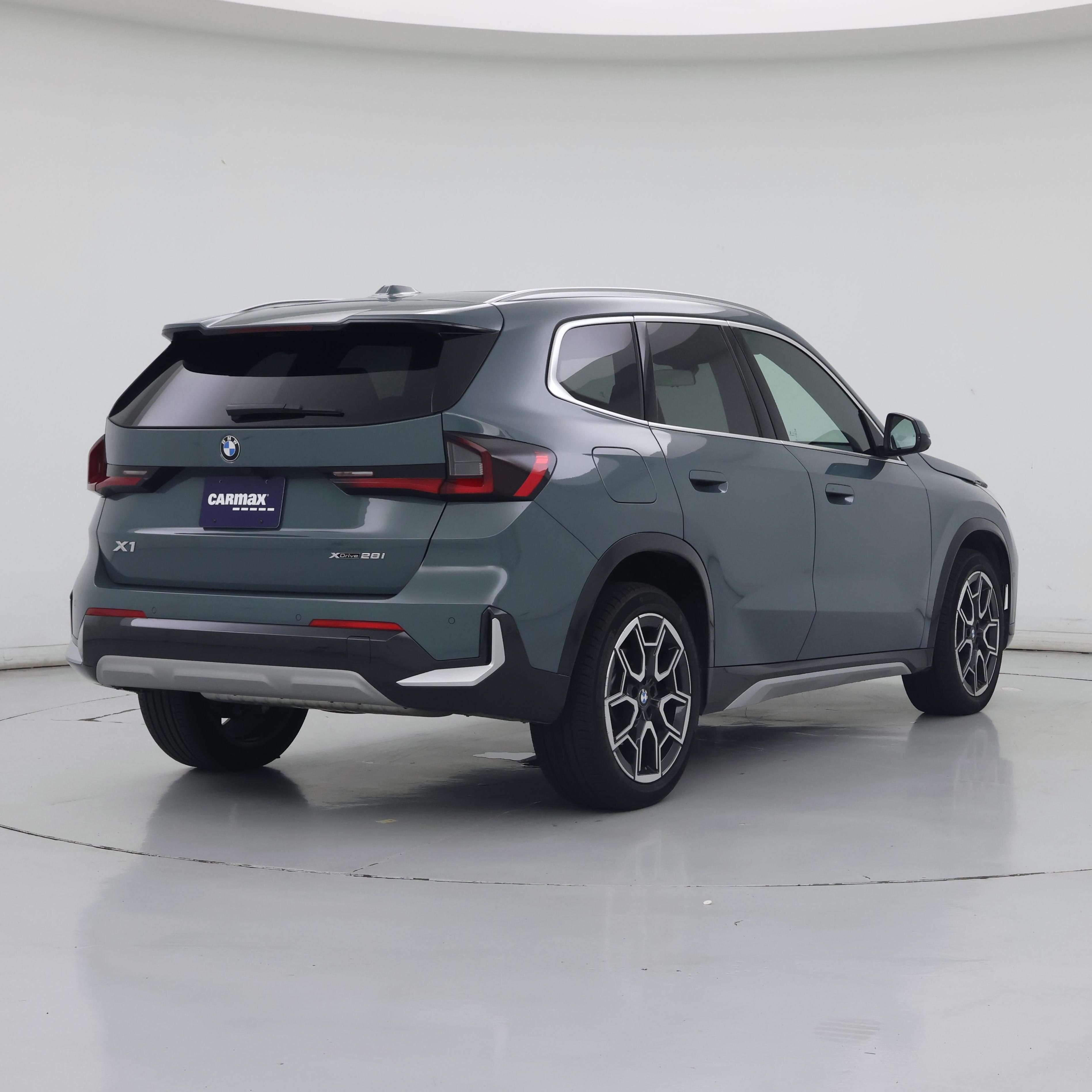 Thumbnail: 2025 BMW X1 - 8