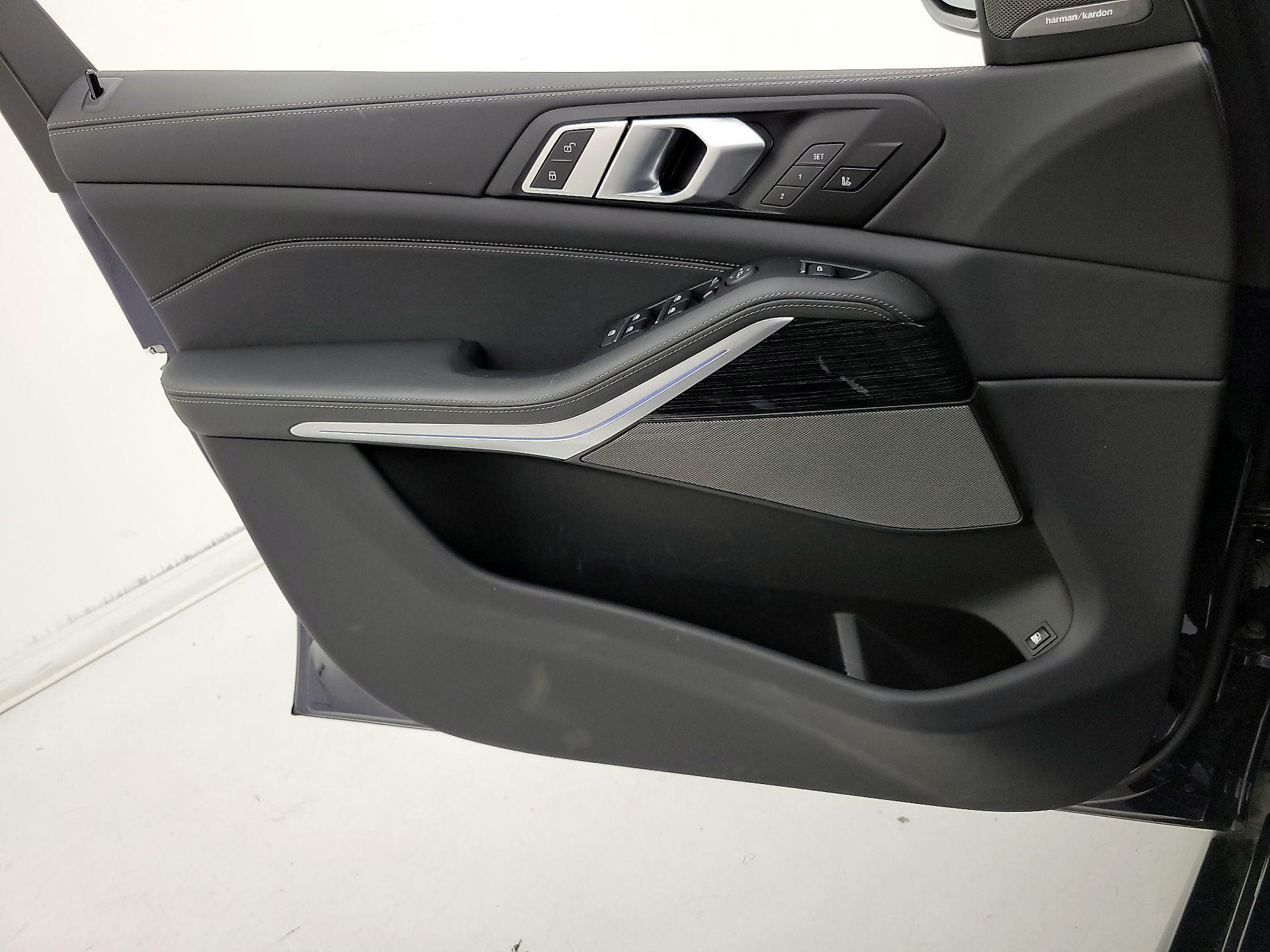 Thumbnail: 2025 BMW X5 - 12