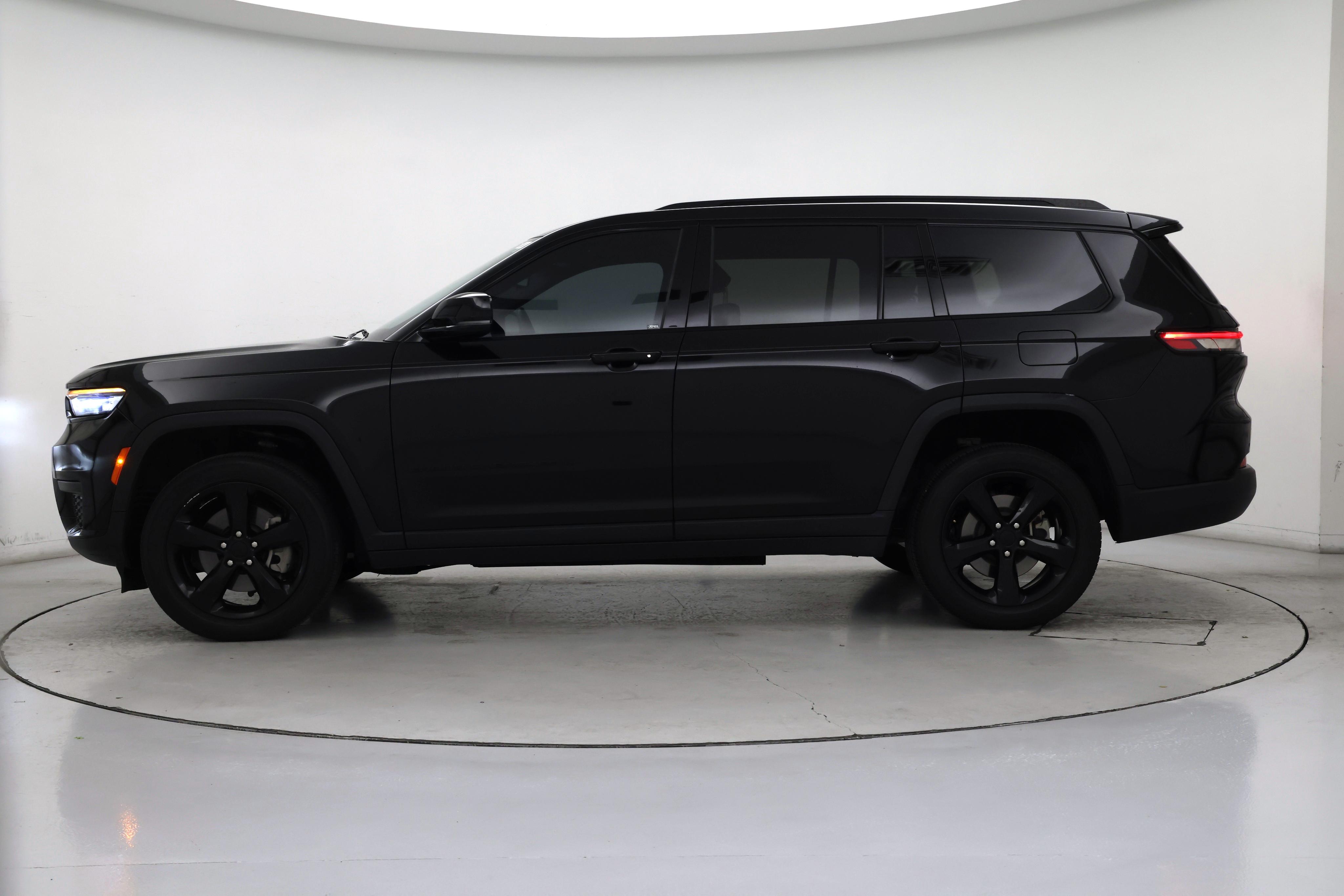 Thumbnail: 2023 Jeep Grand Cherokee L - 3