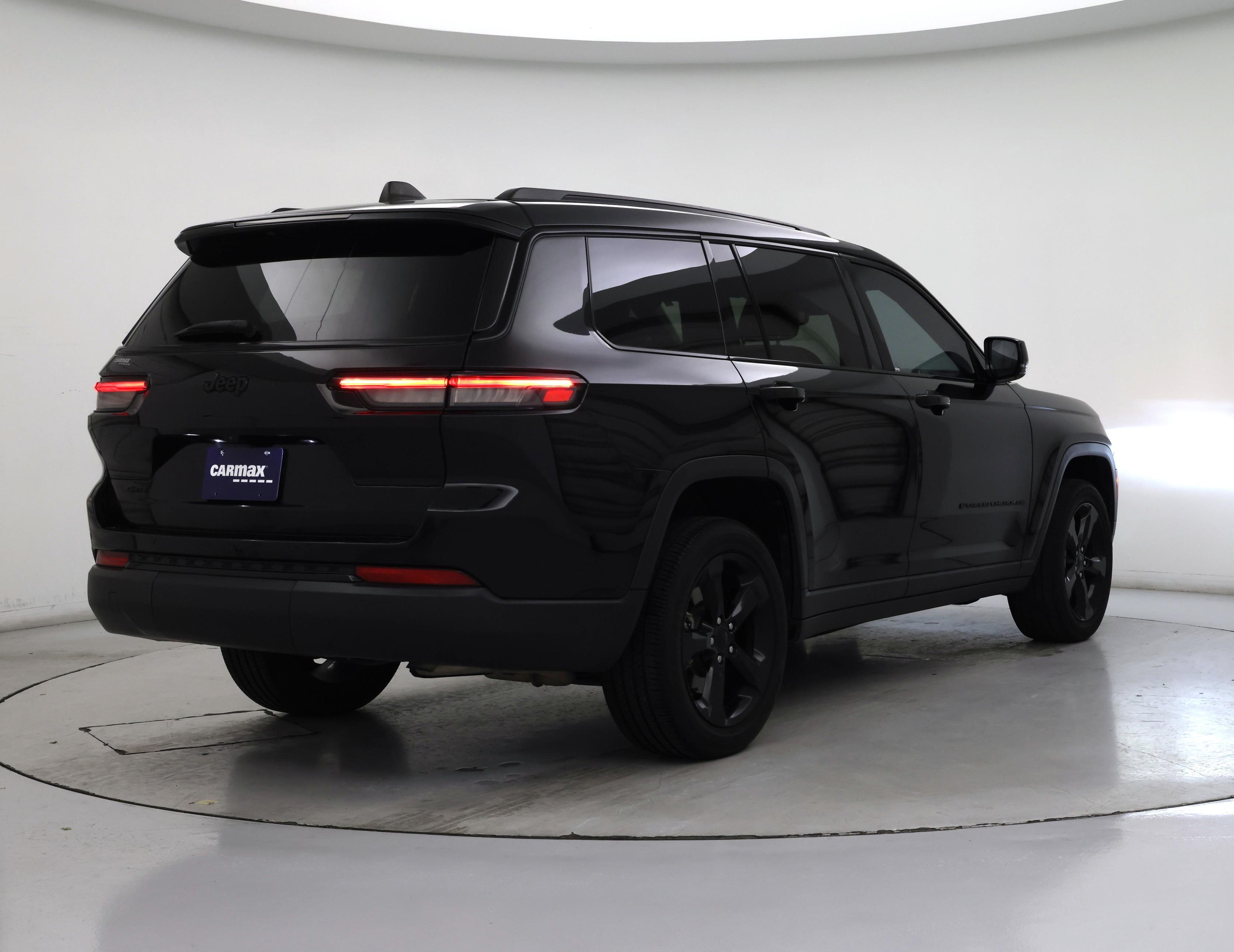 Thumbnail: 2023 Jeep Grand Cherokee L - 8