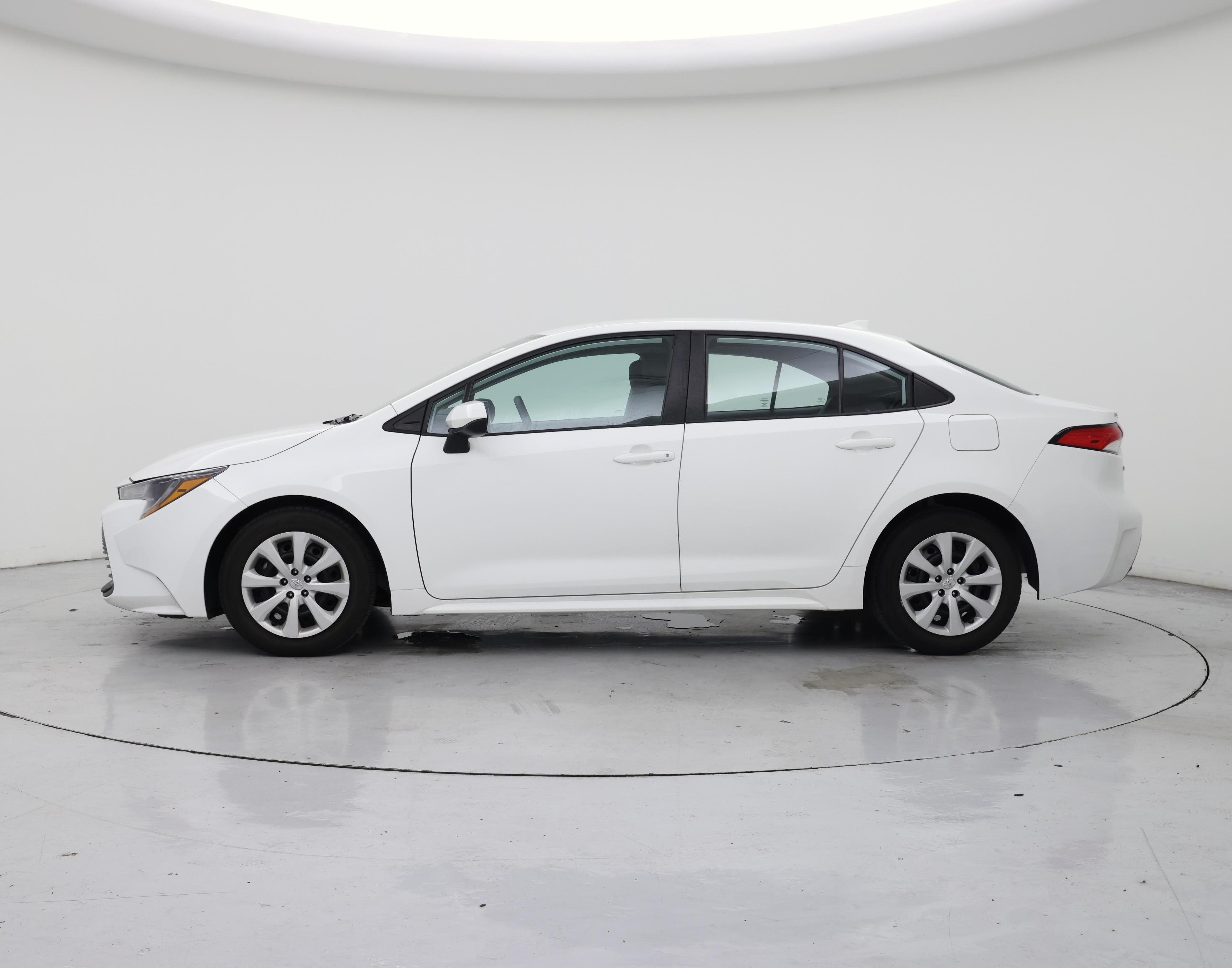 Thumbnail: 2024 Toyota Corolla - 3
