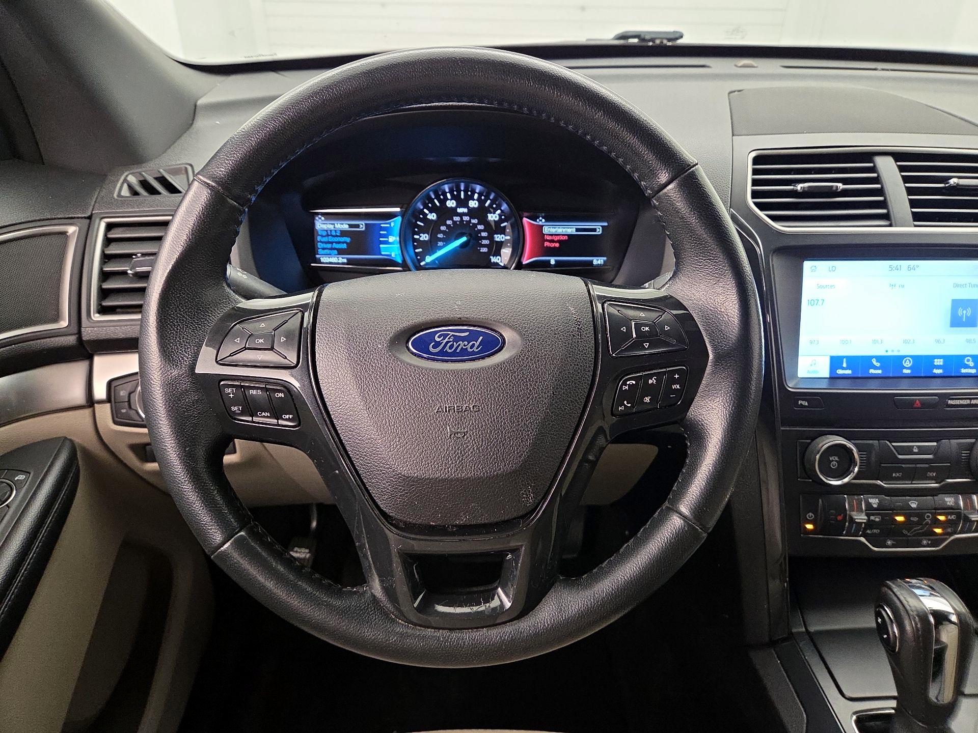 Thumbnail: 2018 Ford Explorer - 10