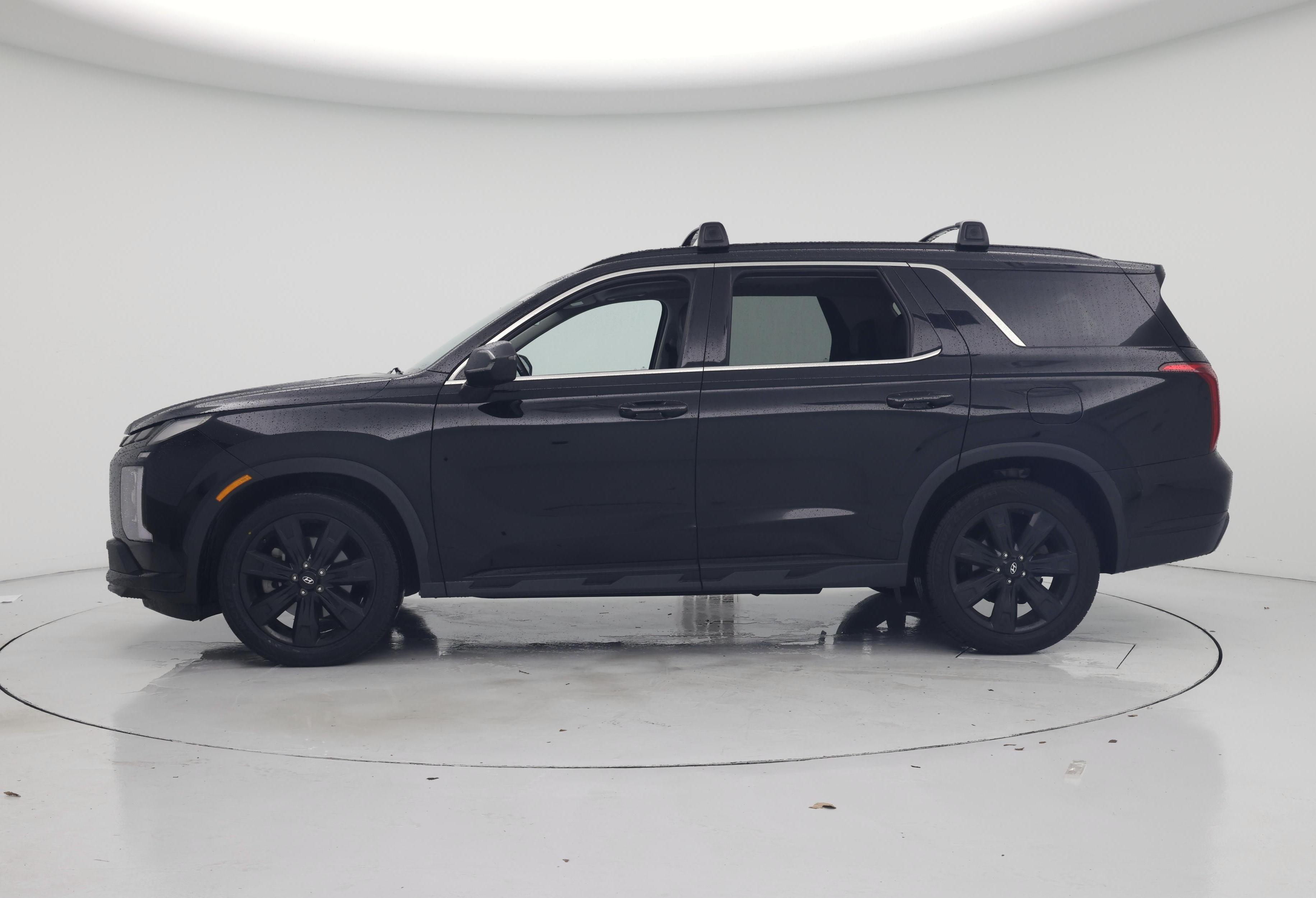Thumbnail: 2023 Hyundai Palisade - 3
