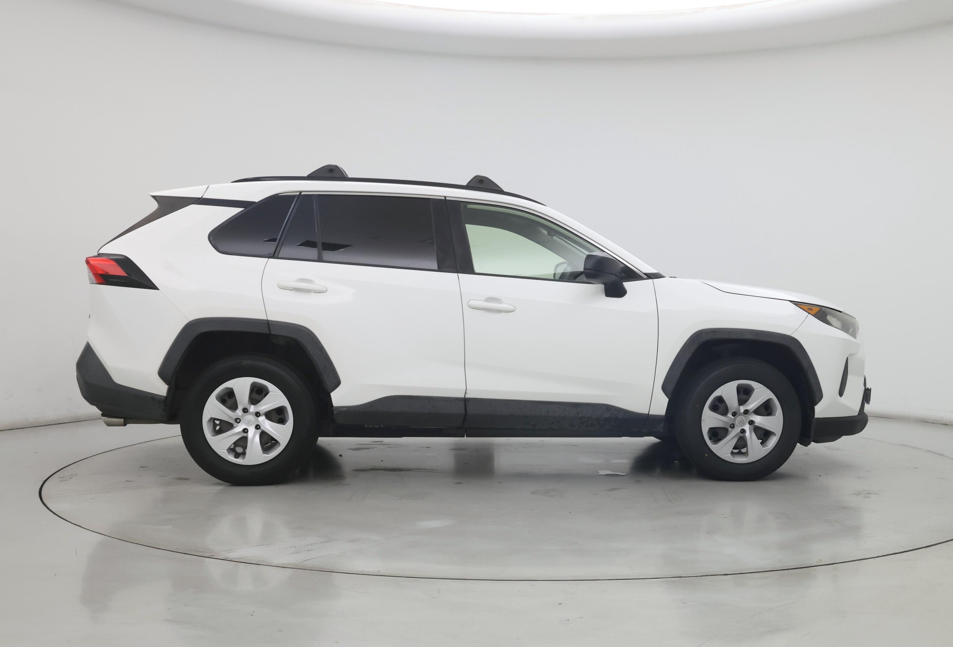 Thumbnail: 2019 Toyota RAV4 - 7