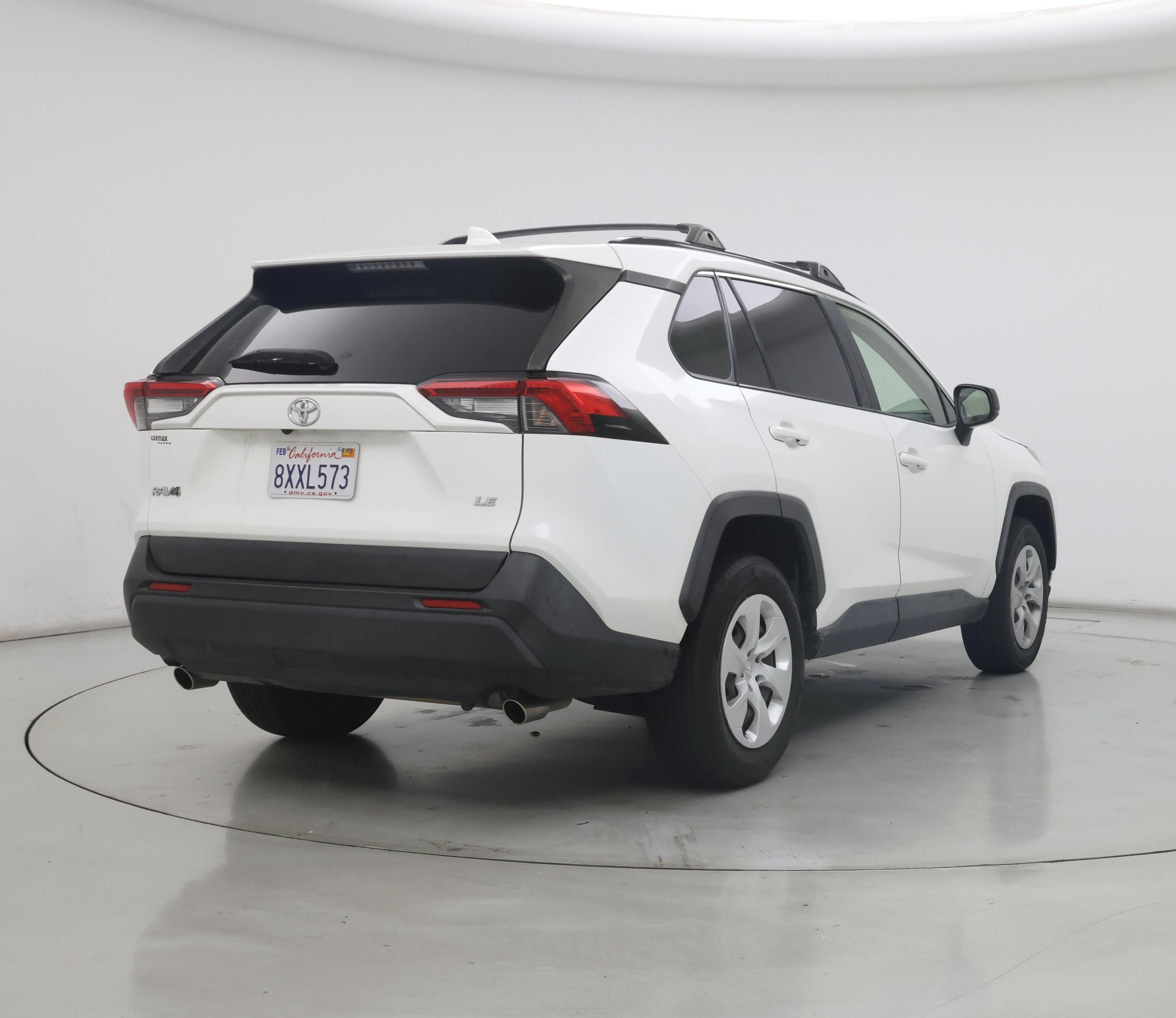 Thumbnail: 2019 Toyota RAV4 - 8