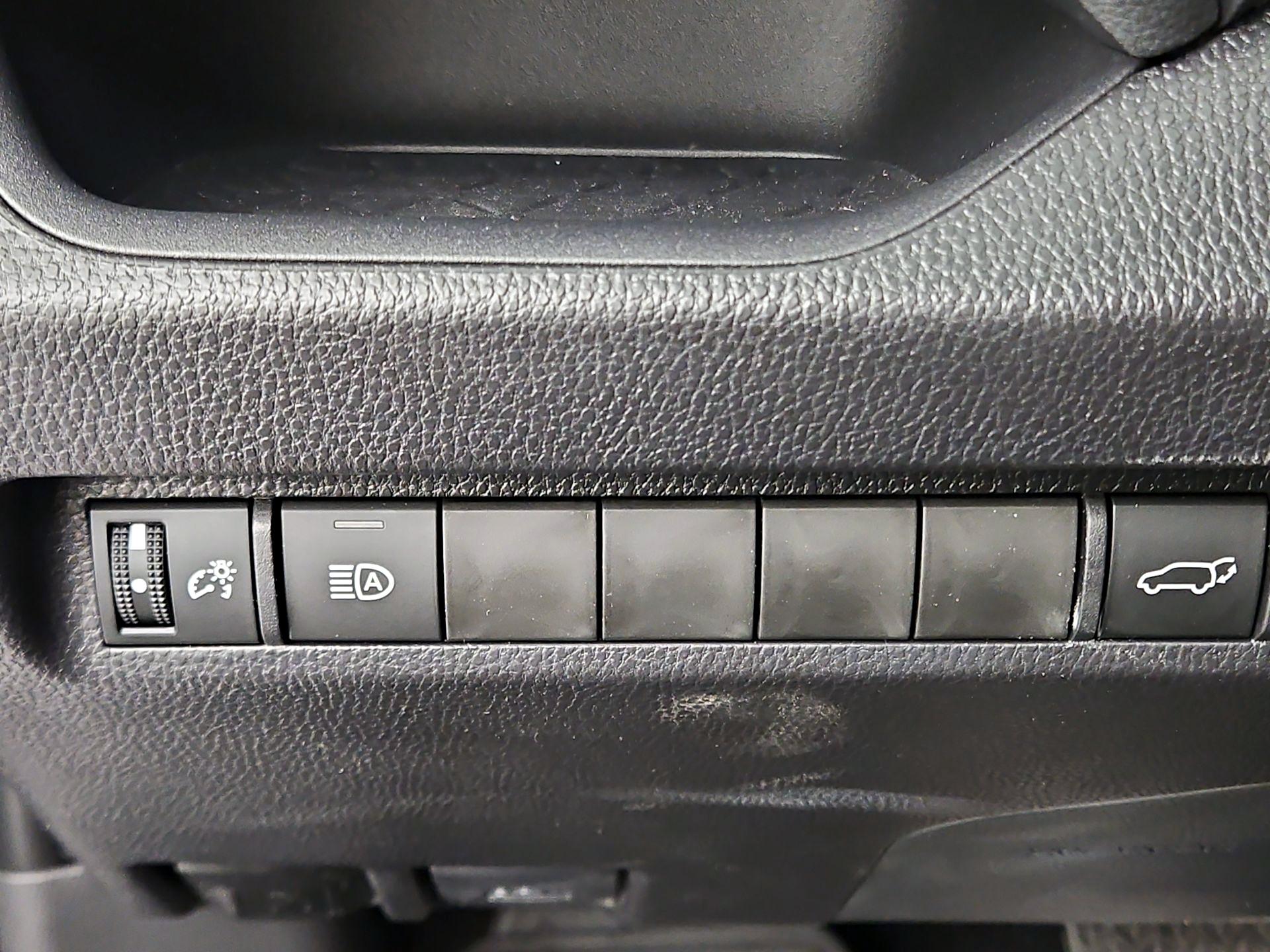 Thumbnail: 2025 Toyota RAV4 - 13