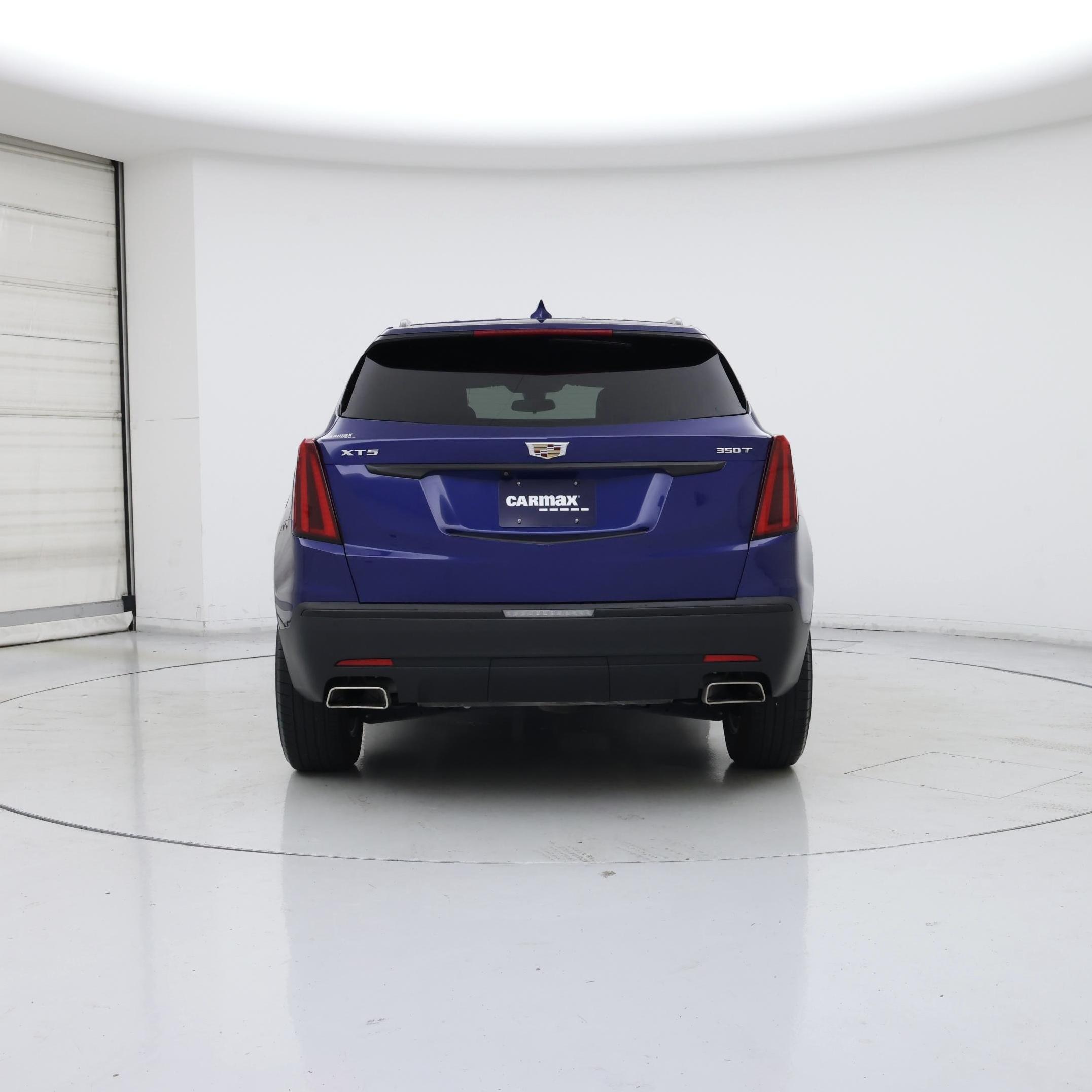 Thumbnail: 2023 Cadillac XT5 - 6
