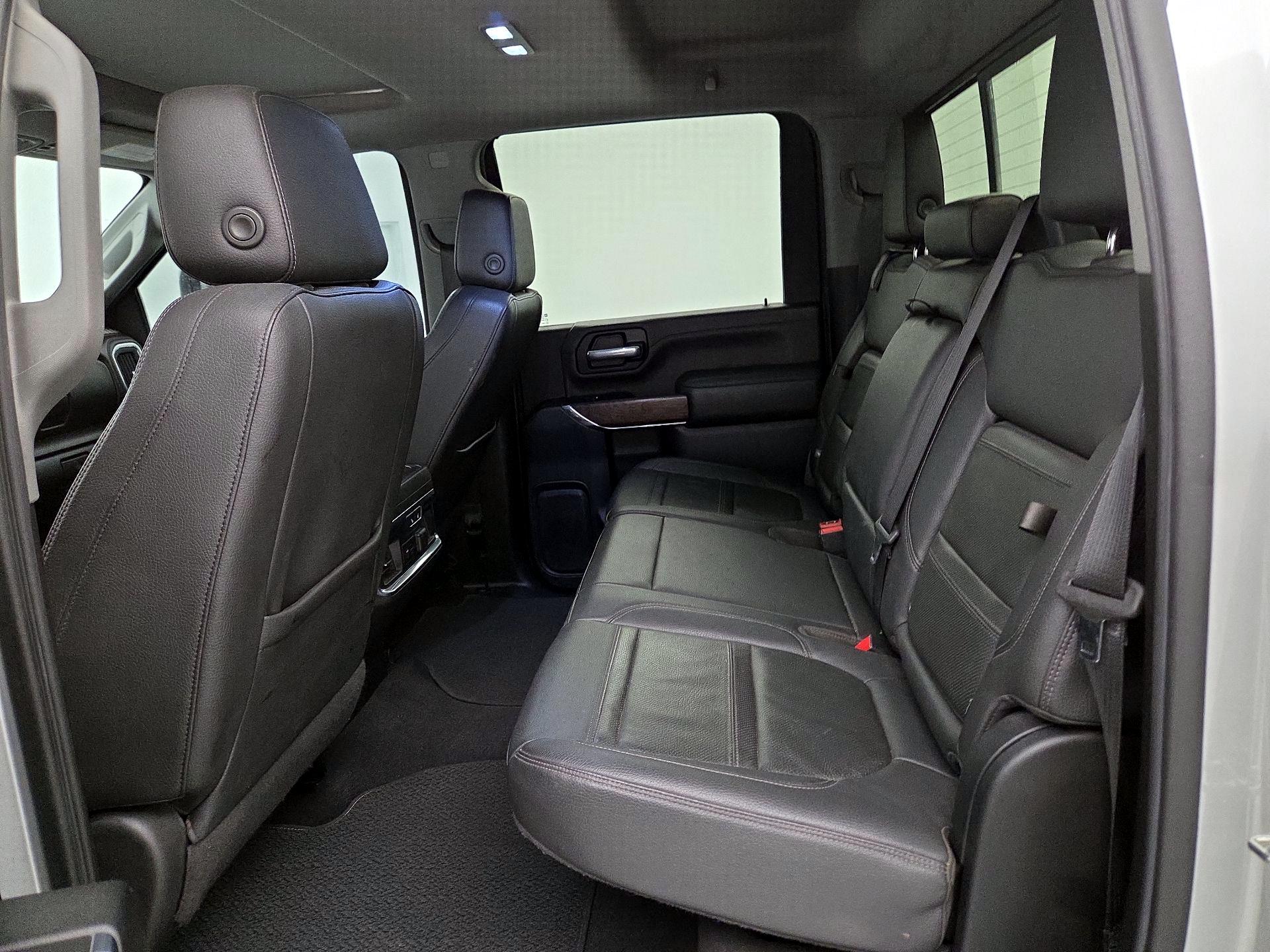 Thumbnail: 2020 GMC Sierra 2500 - 19