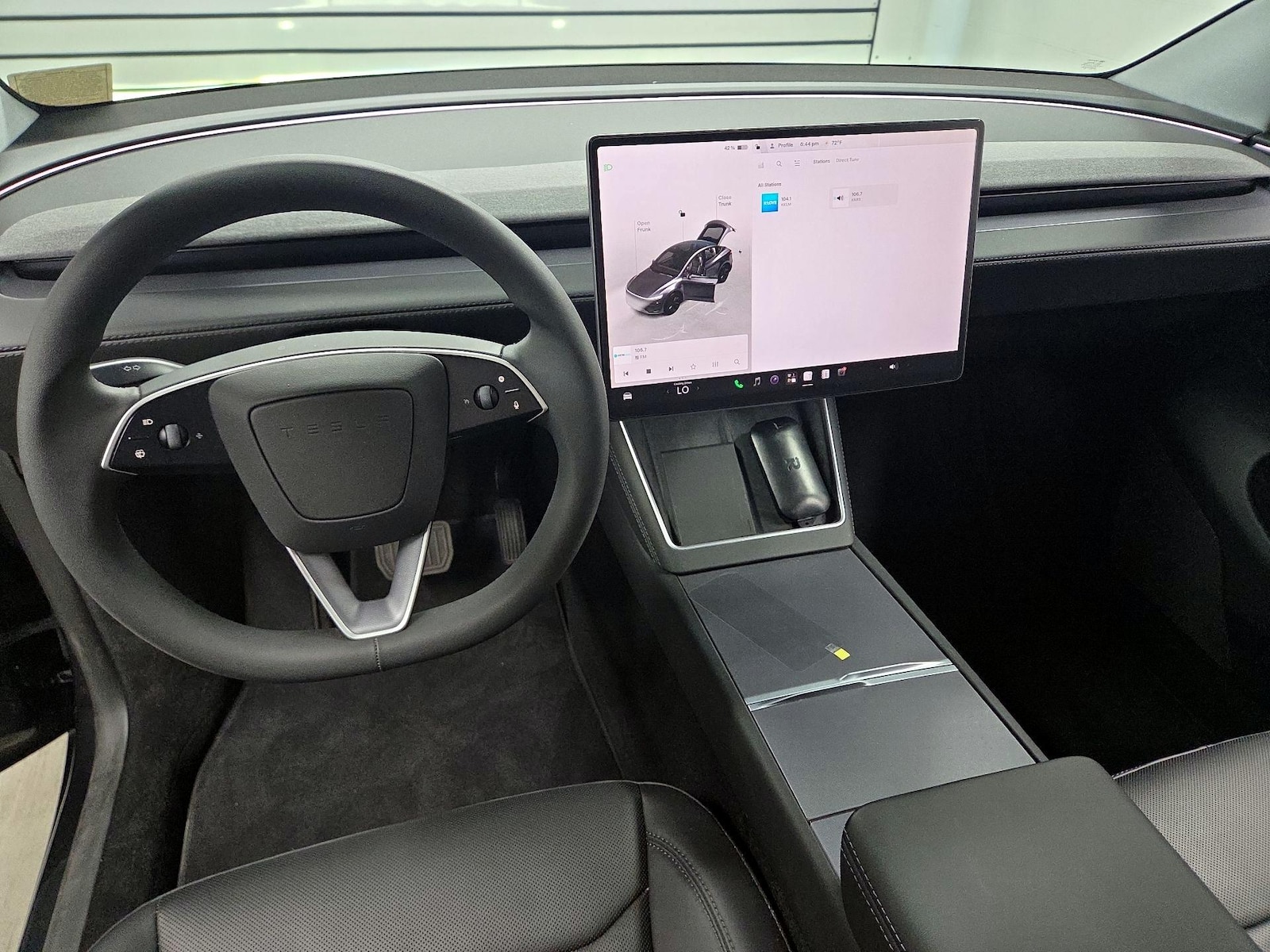 2026 Tesla Model Y Long Range - Photo 10
