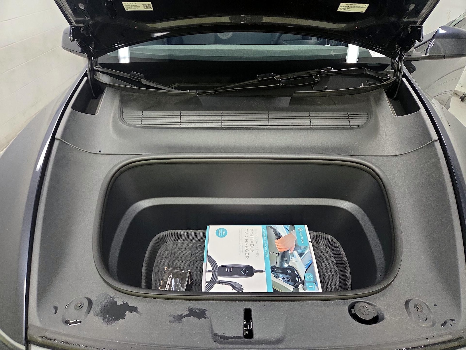 2026 Tesla Model Y Long Range - Photo 18