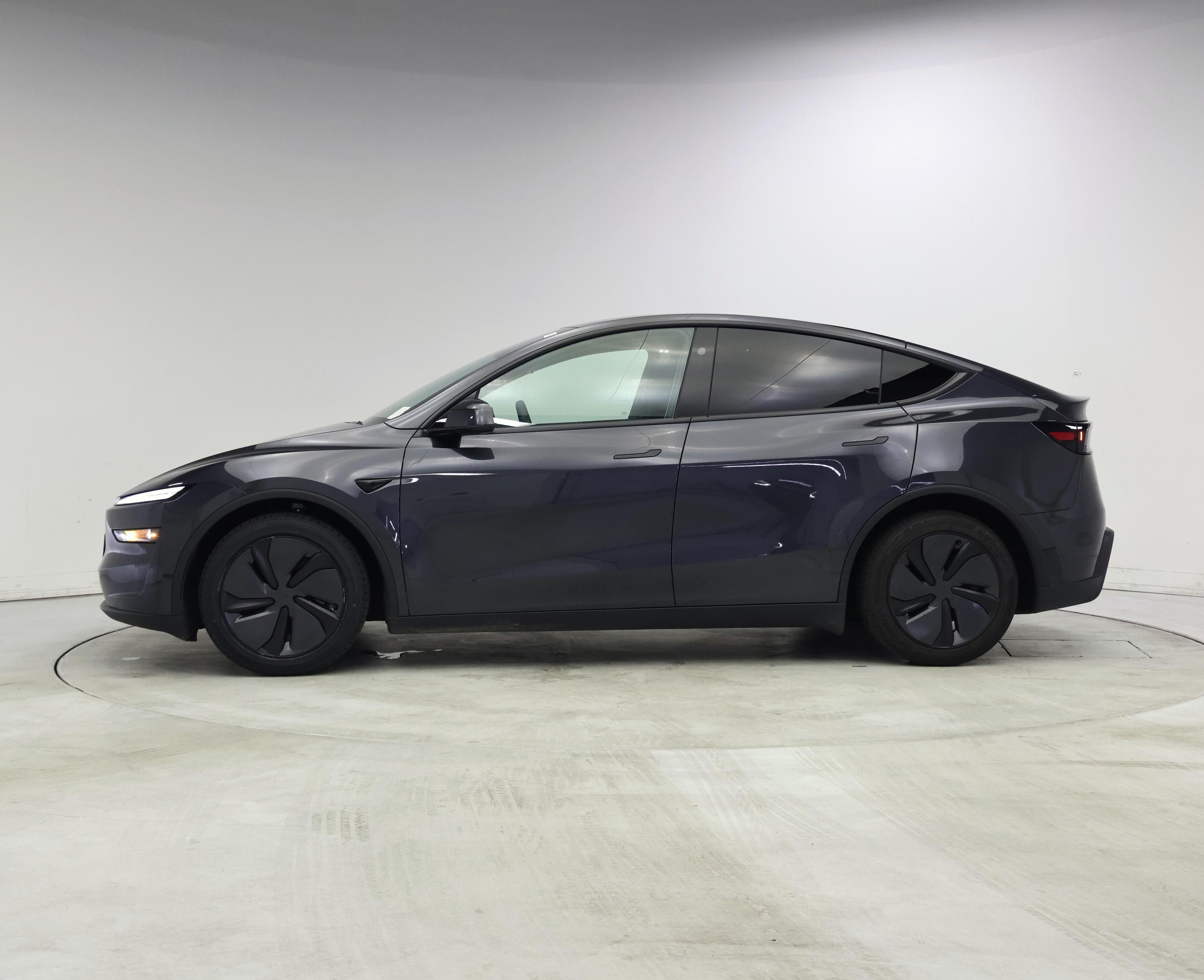 Thumbnail: 2026 Tesla Model Y - 3