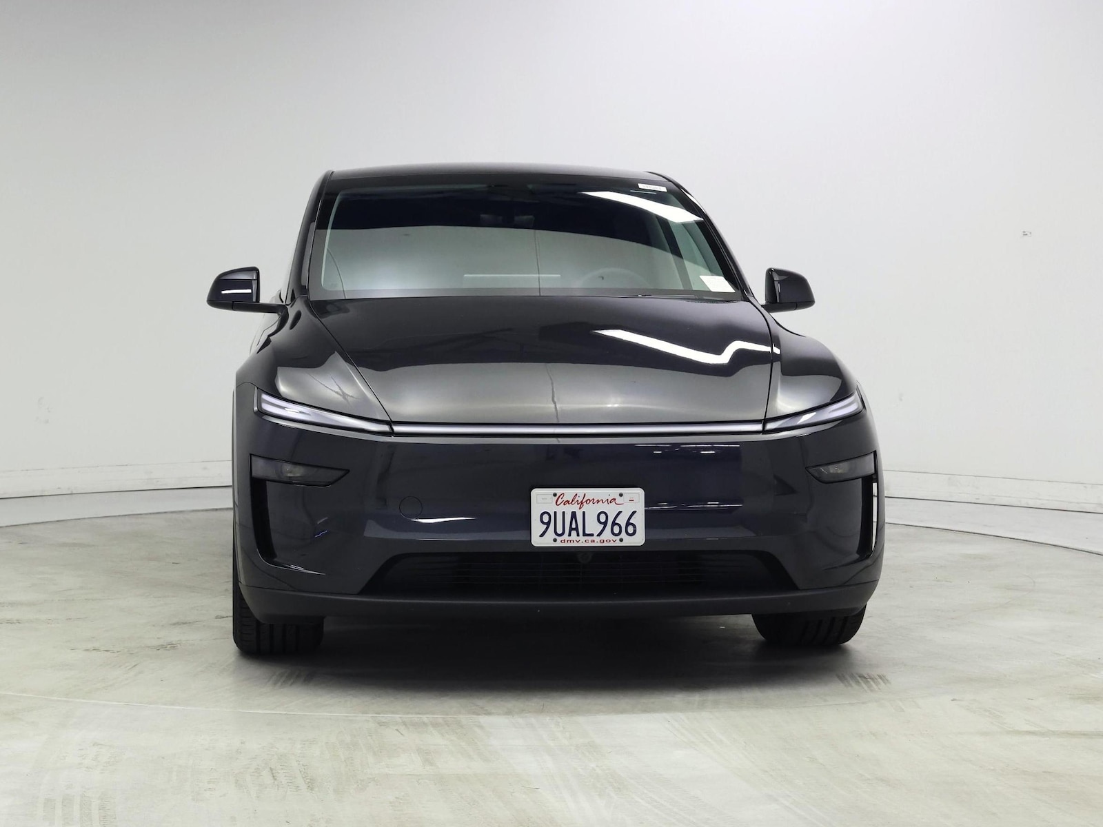 2026 Tesla Model Y Long Range - Photo 6