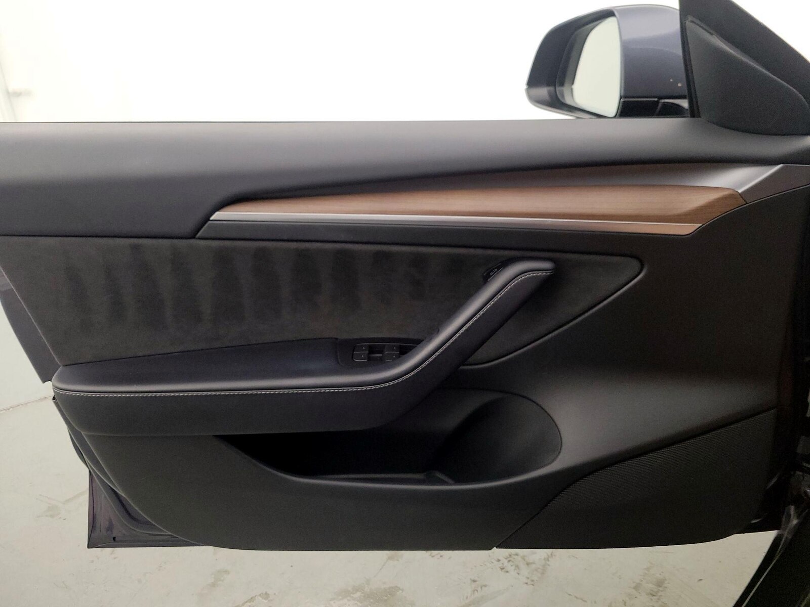 2022 Tesla Model 3 Long Range - Photo 13