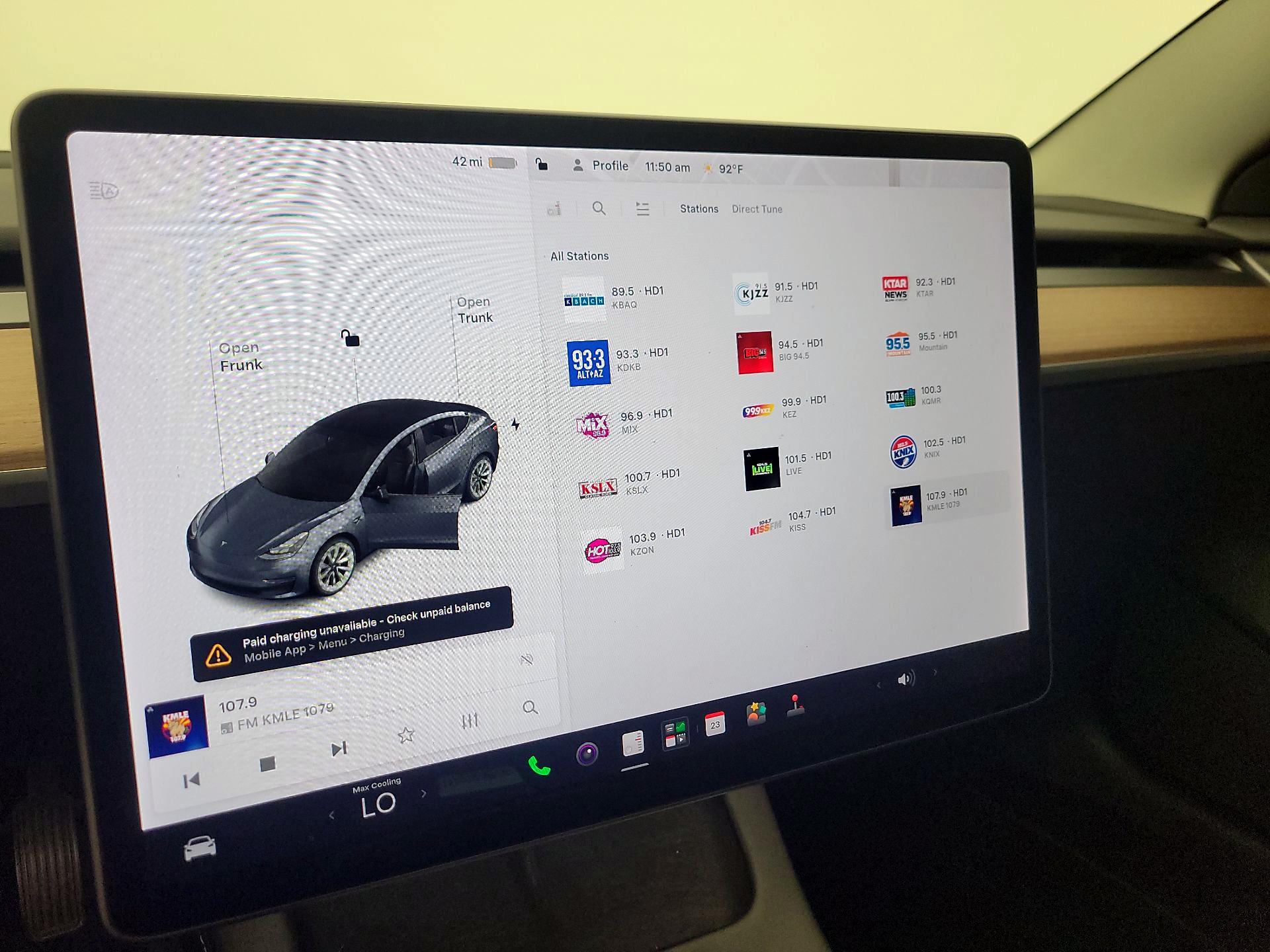 Thumbnail: 2022 Tesla Model 3 - 15