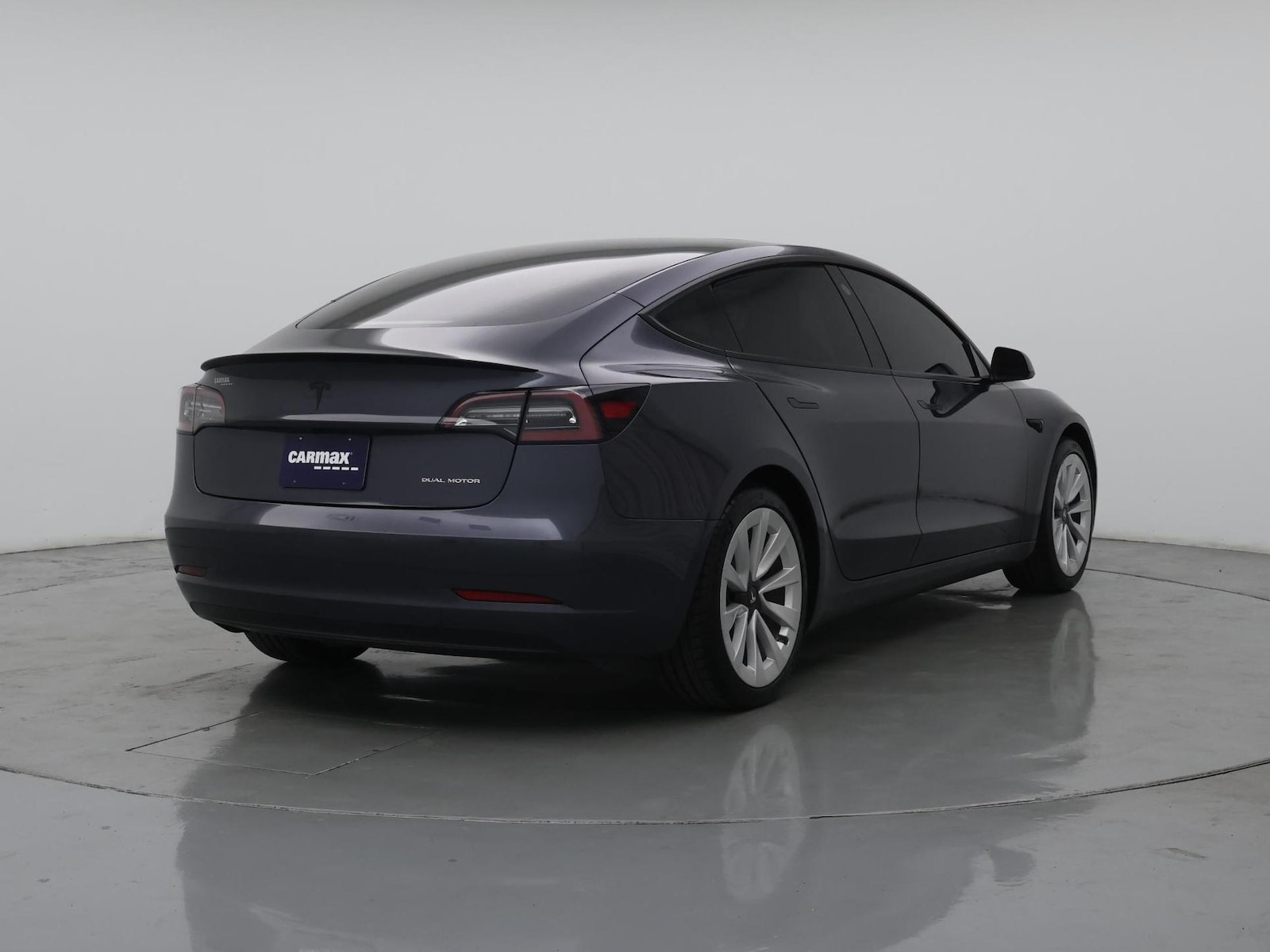 2022 Tesla Model 3 Long Range - Photo 9