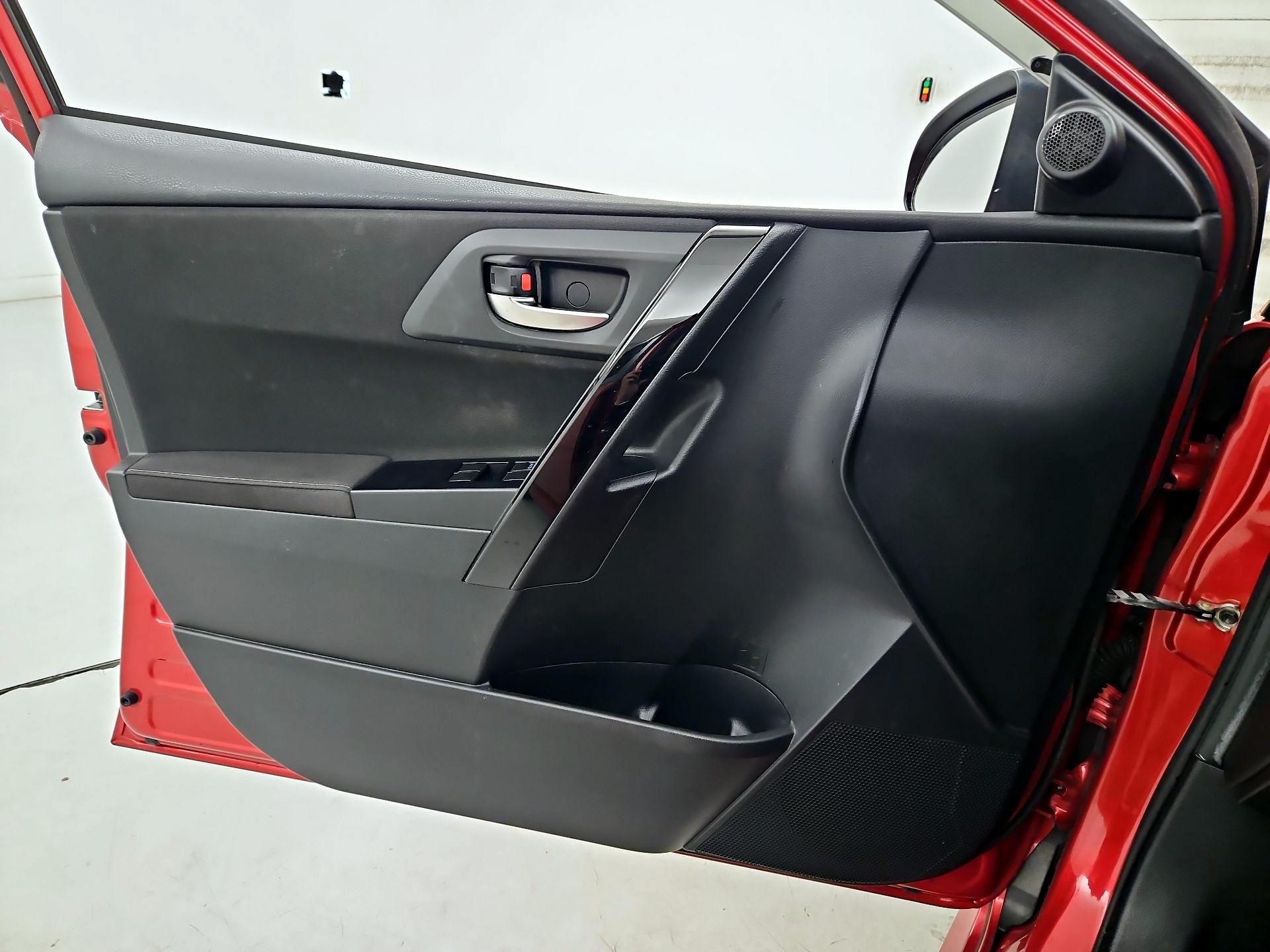 Thumbnail: 2016 Scion iM - 12