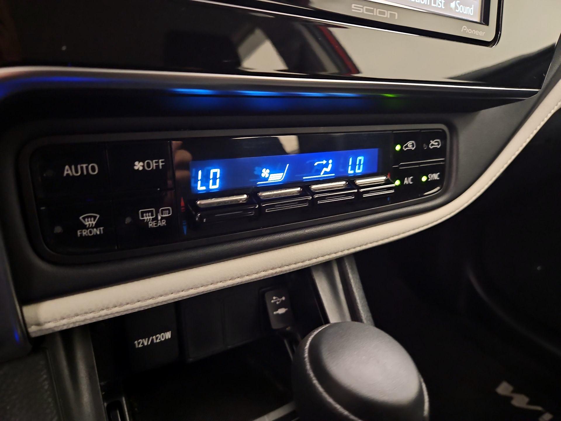 Thumbnail: 2016 Scion iM - 16