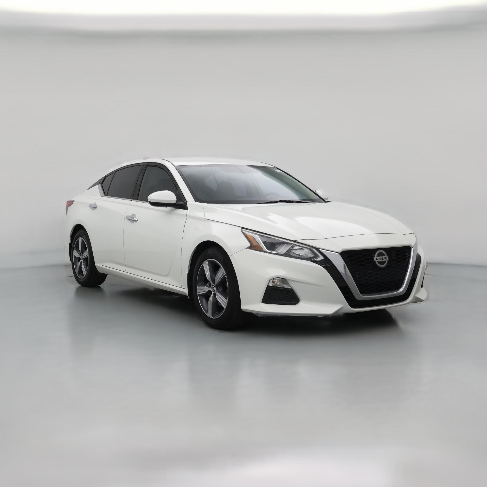 Thumbnail: 2020 Nissan Altima - 1