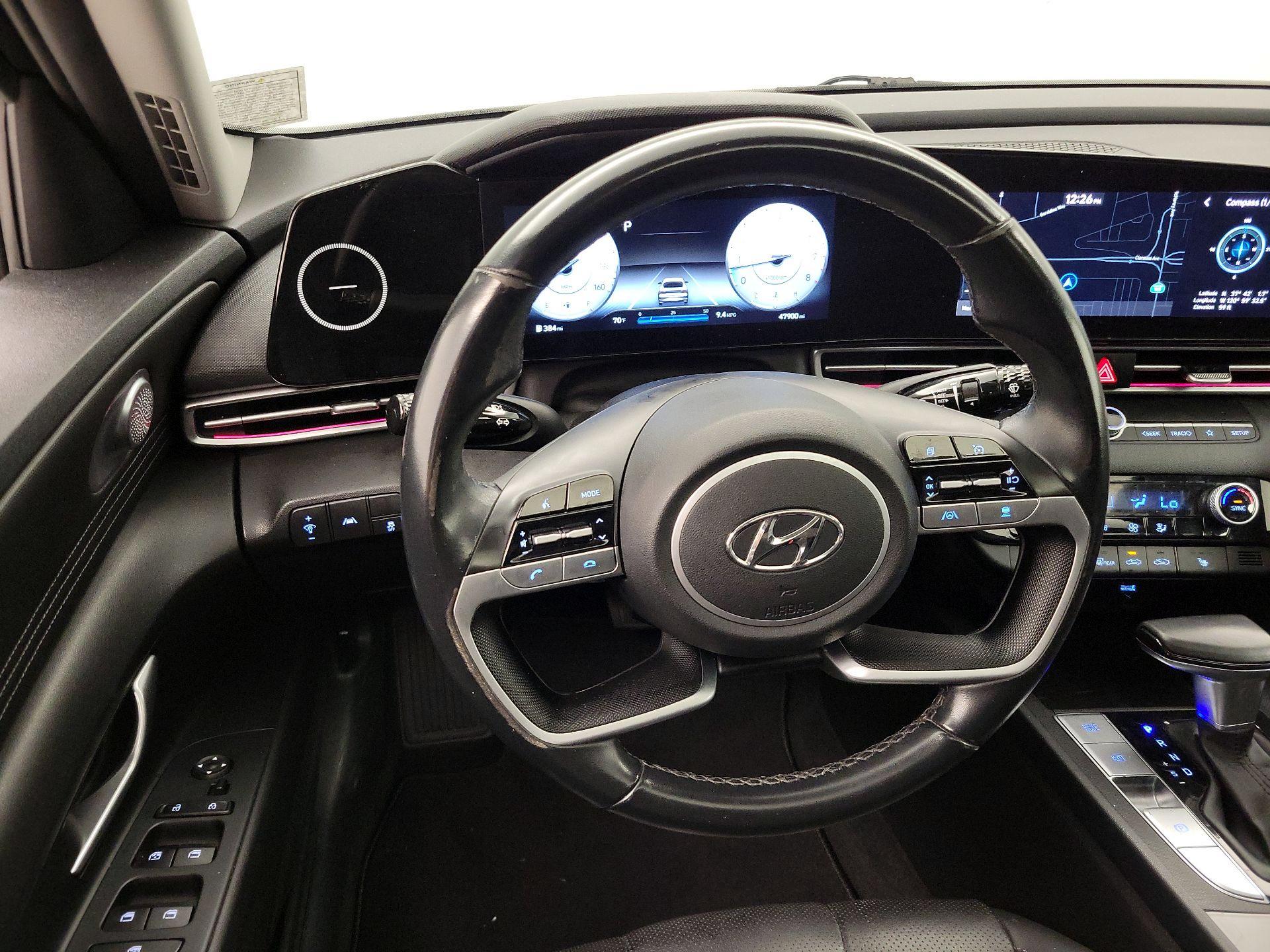 Thumbnail: 2023 Hyundai Elantra - 10