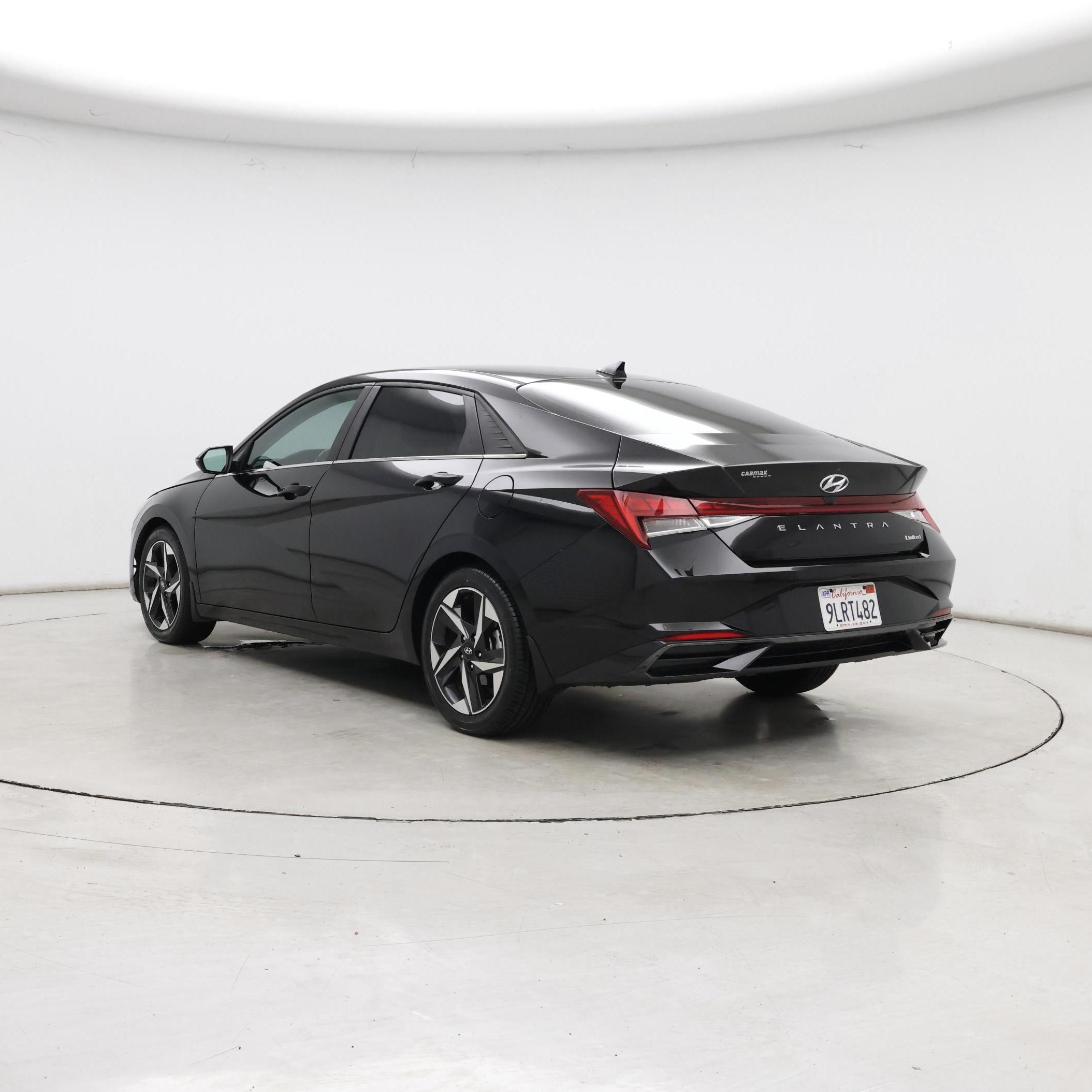Thumbnail: 2023 Hyundai Elantra - 2