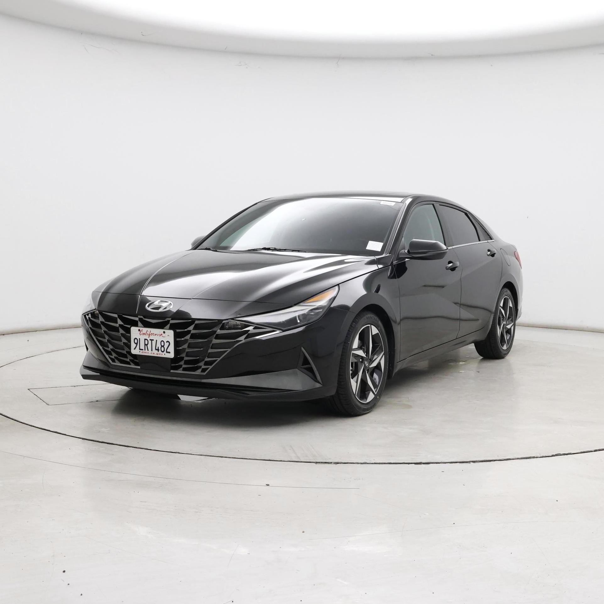 Thumbnail: 2023 Hyundai Elantra - 4